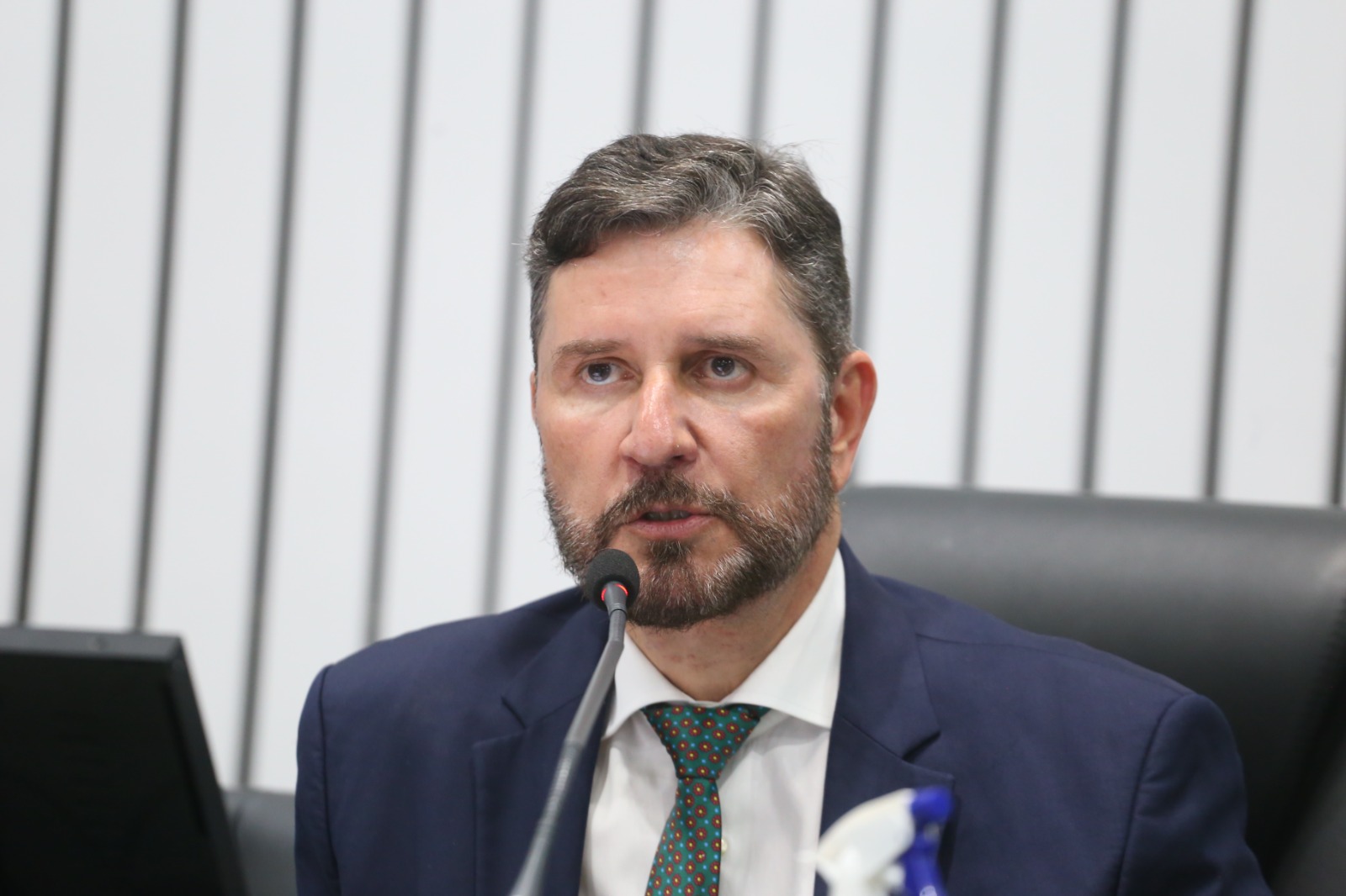 Romeu Aldigueri anuncia reunião para tratar de pleitos de deputados e calendário de honrarias