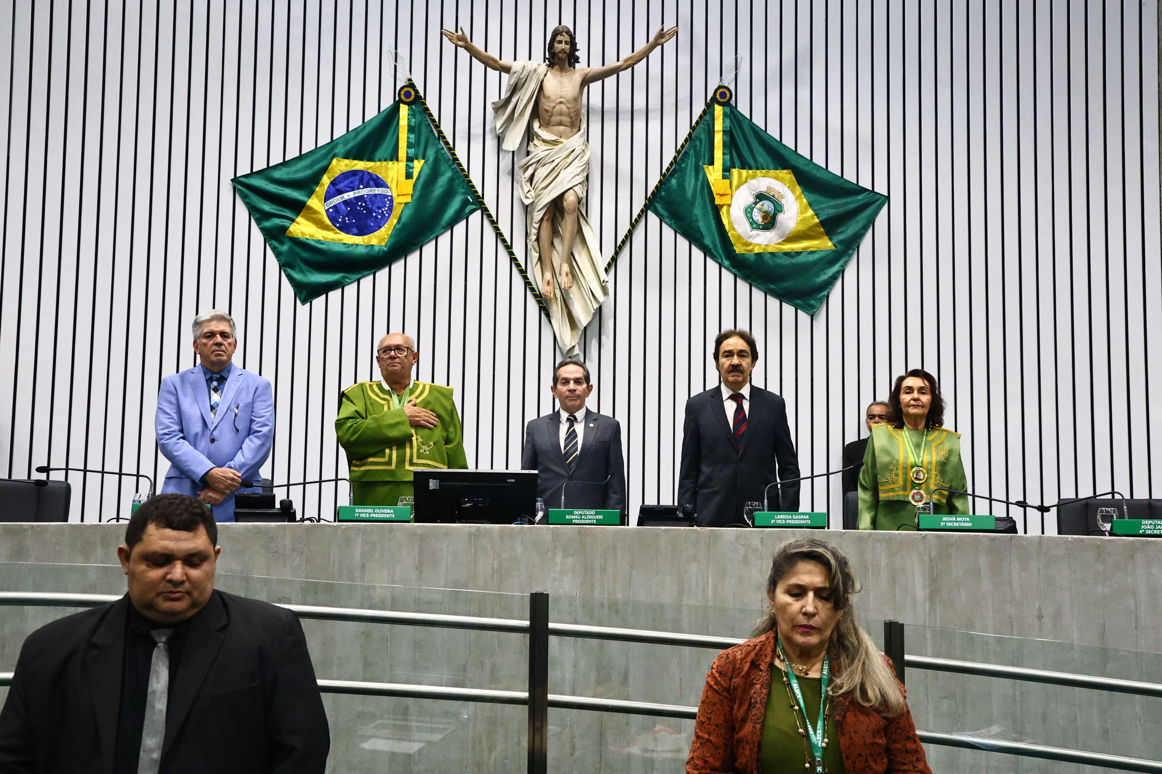 Alece celebra 33 anos da Academia de Ciências, Letras e Artes de Columinjuba