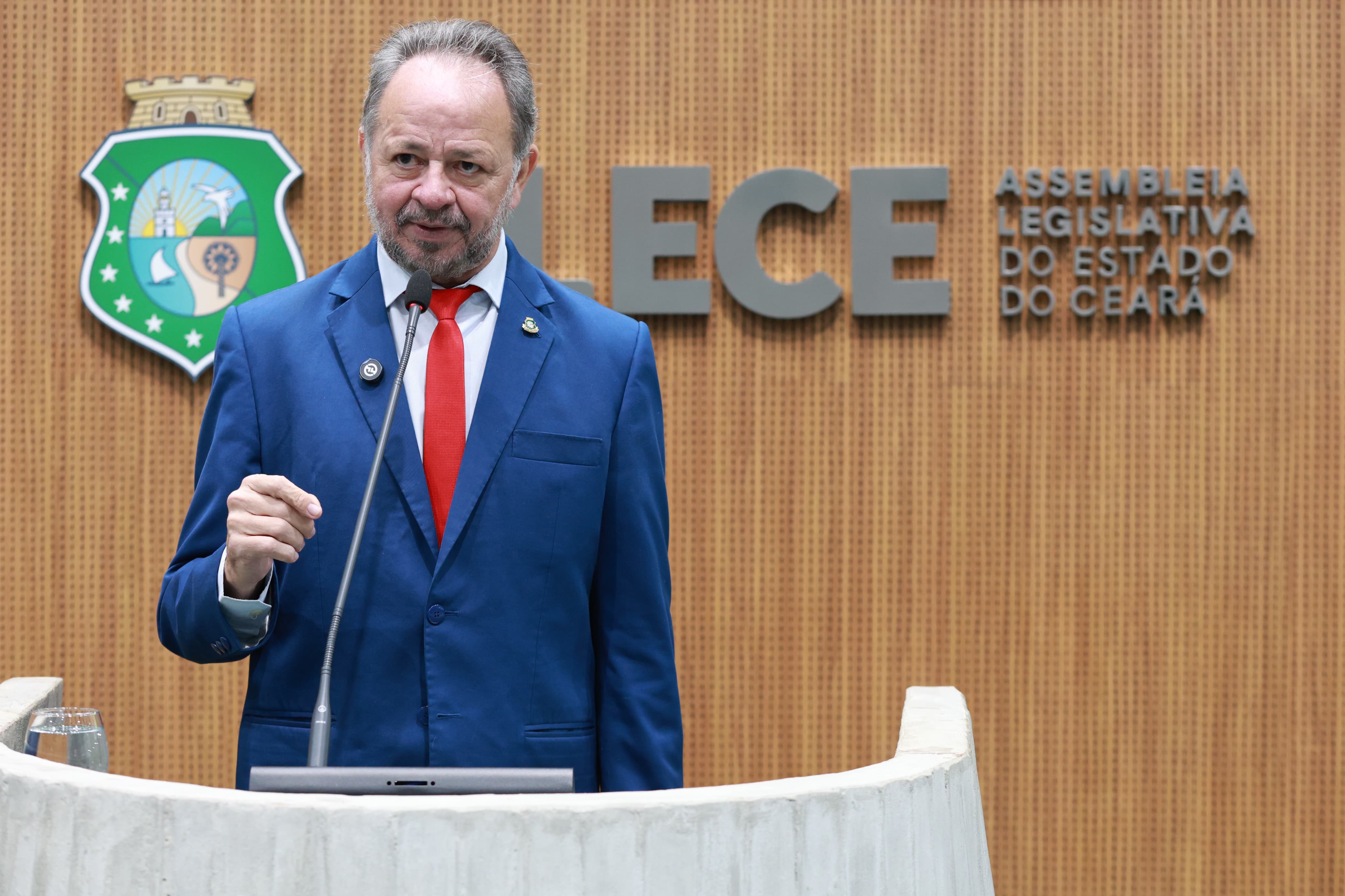 Deputado Acrísio Sena (PT)