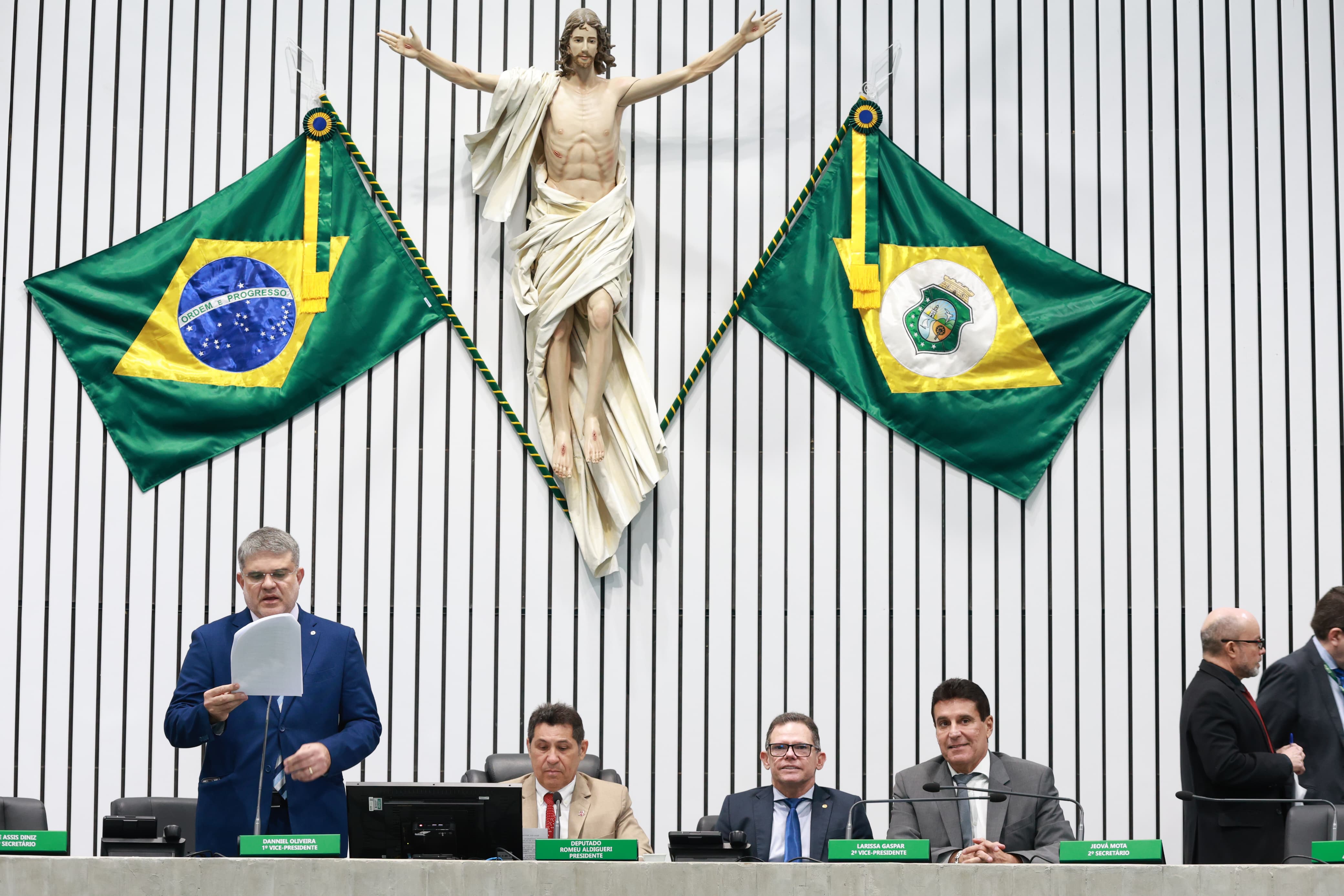 O deputado Leonardo Pinheiro (Progressistas) foi o responsável pela leitura das matérias que iniciaram tramitação na Casa