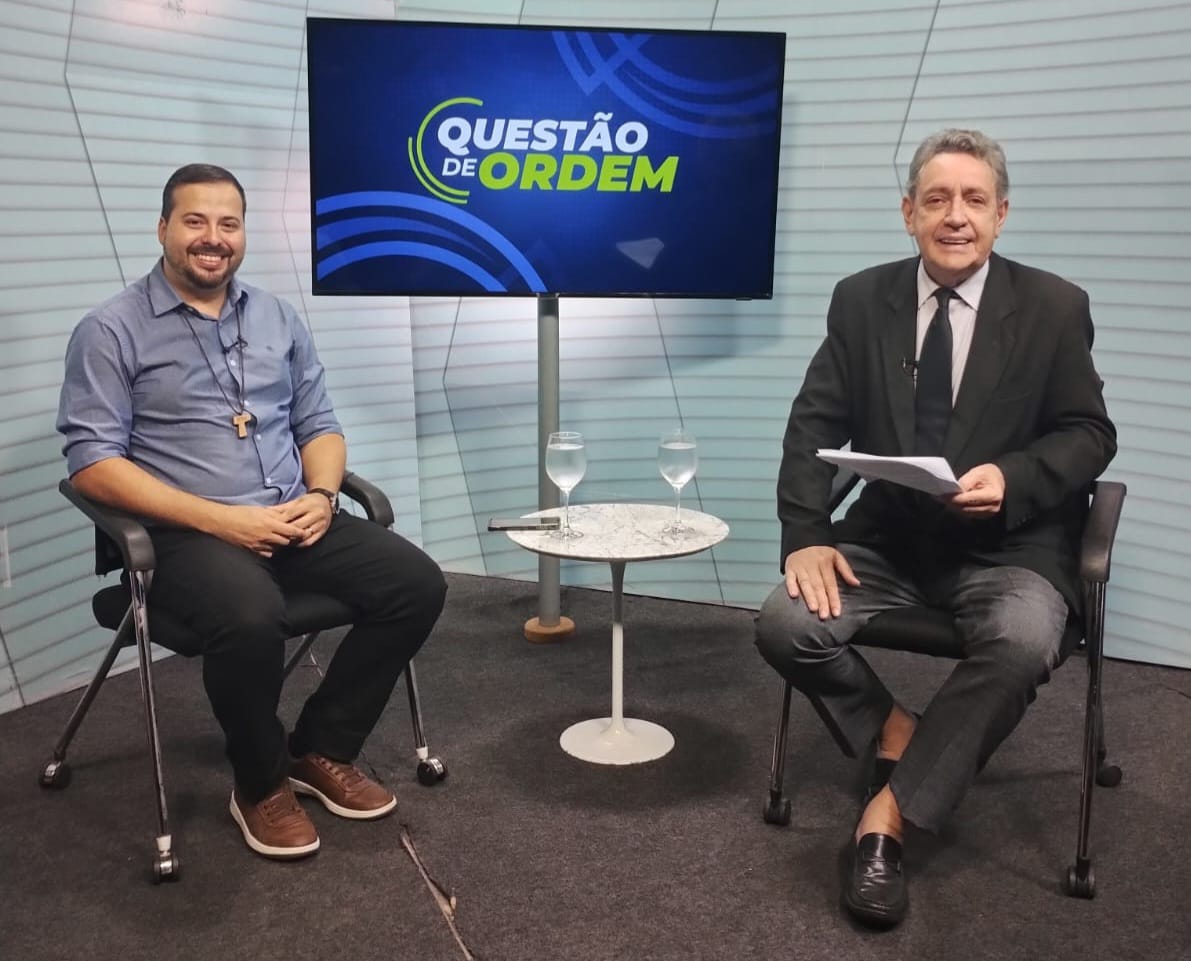 Missionário da Comunidade Católica Shalom Erick Vianna e jornalista Renato Abreu