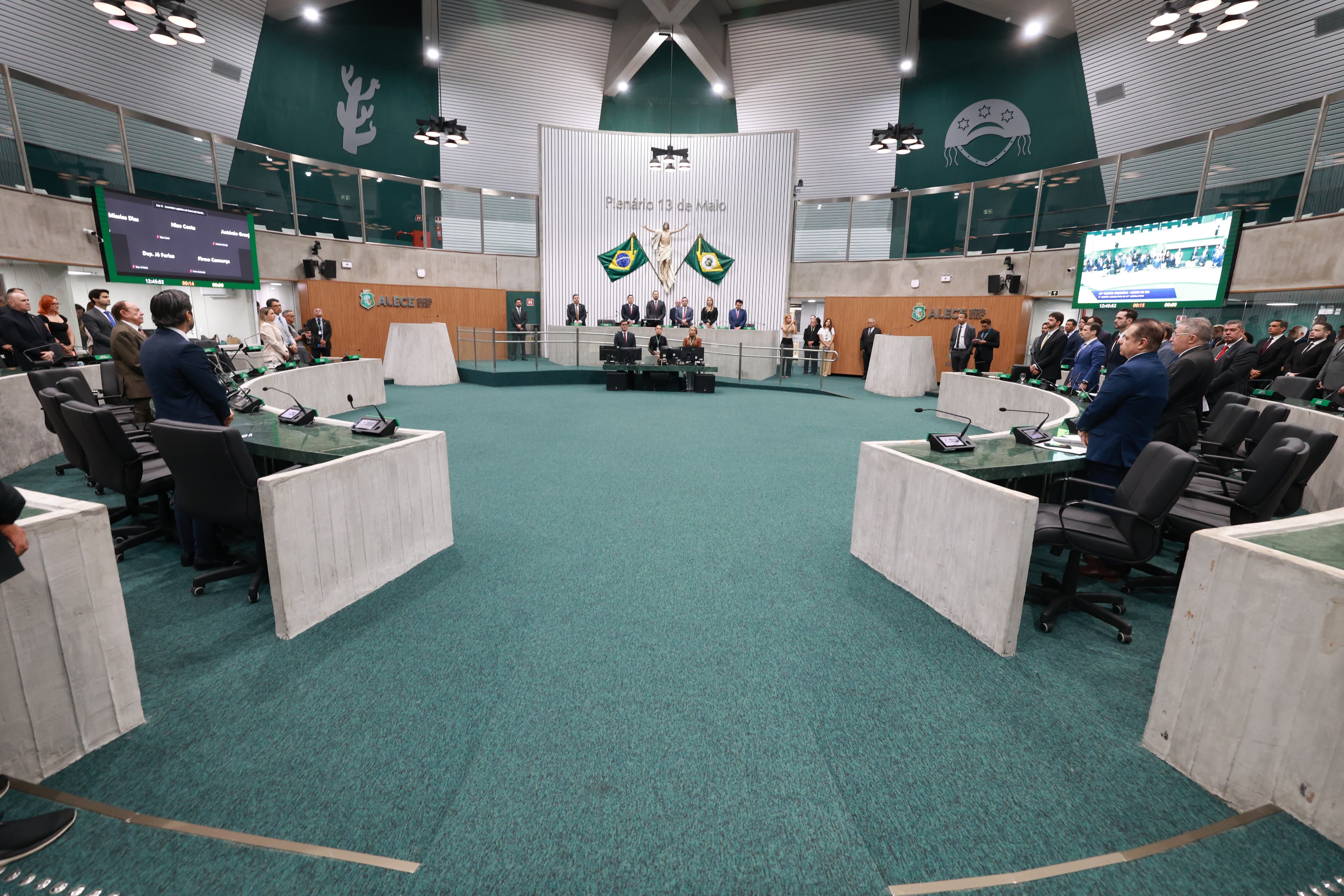 Plenário 13 de Maio