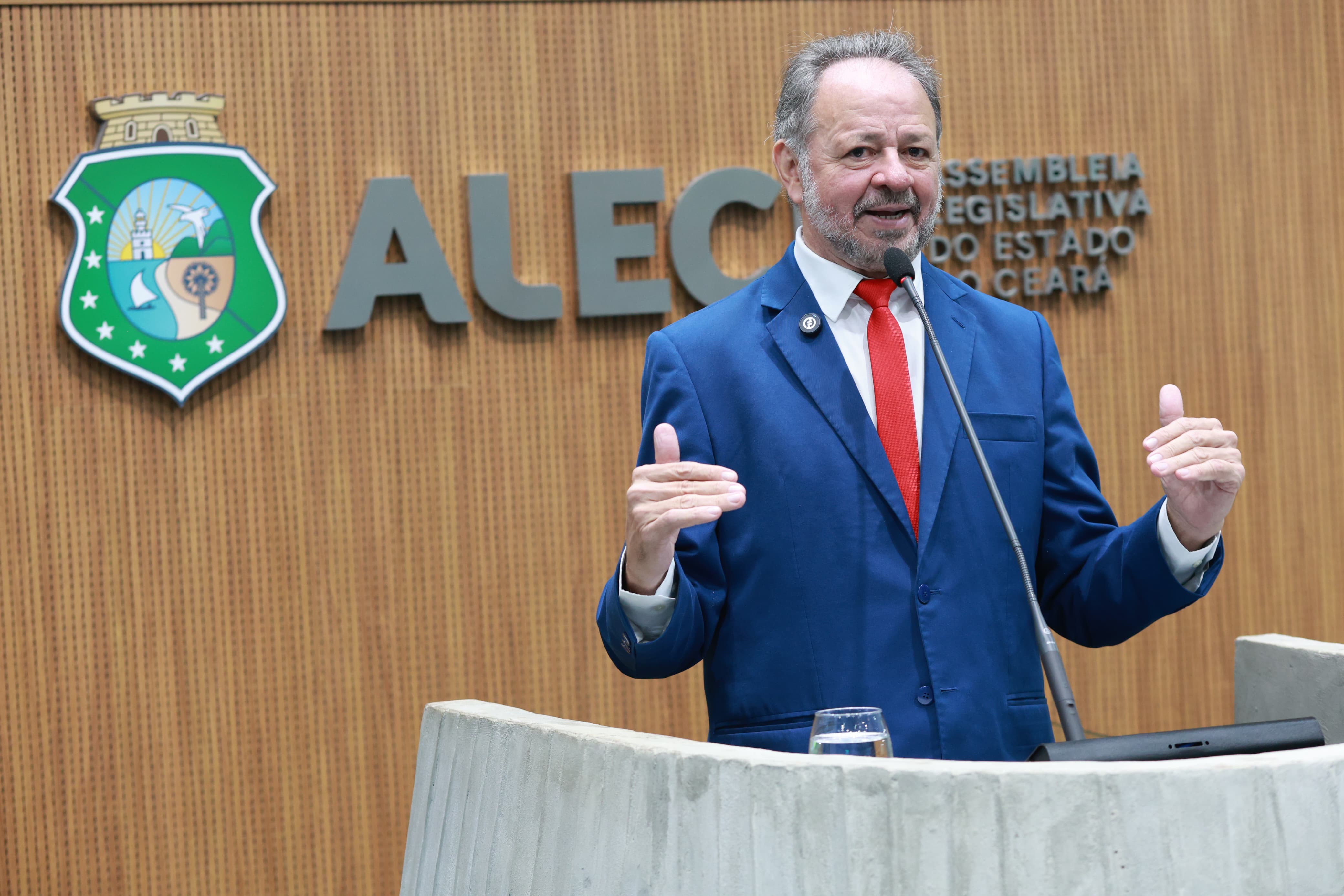 Deputado Acrísio Sena (PT)