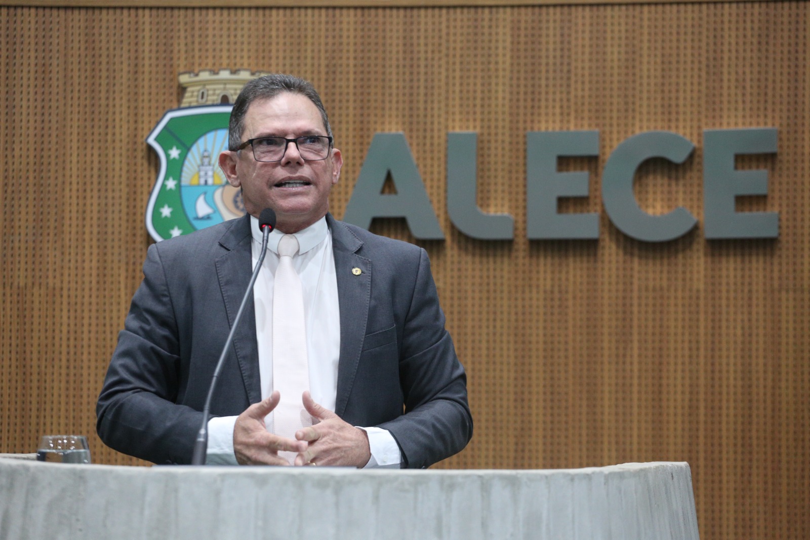 Deputado Lucinildo Frota (PDT)
