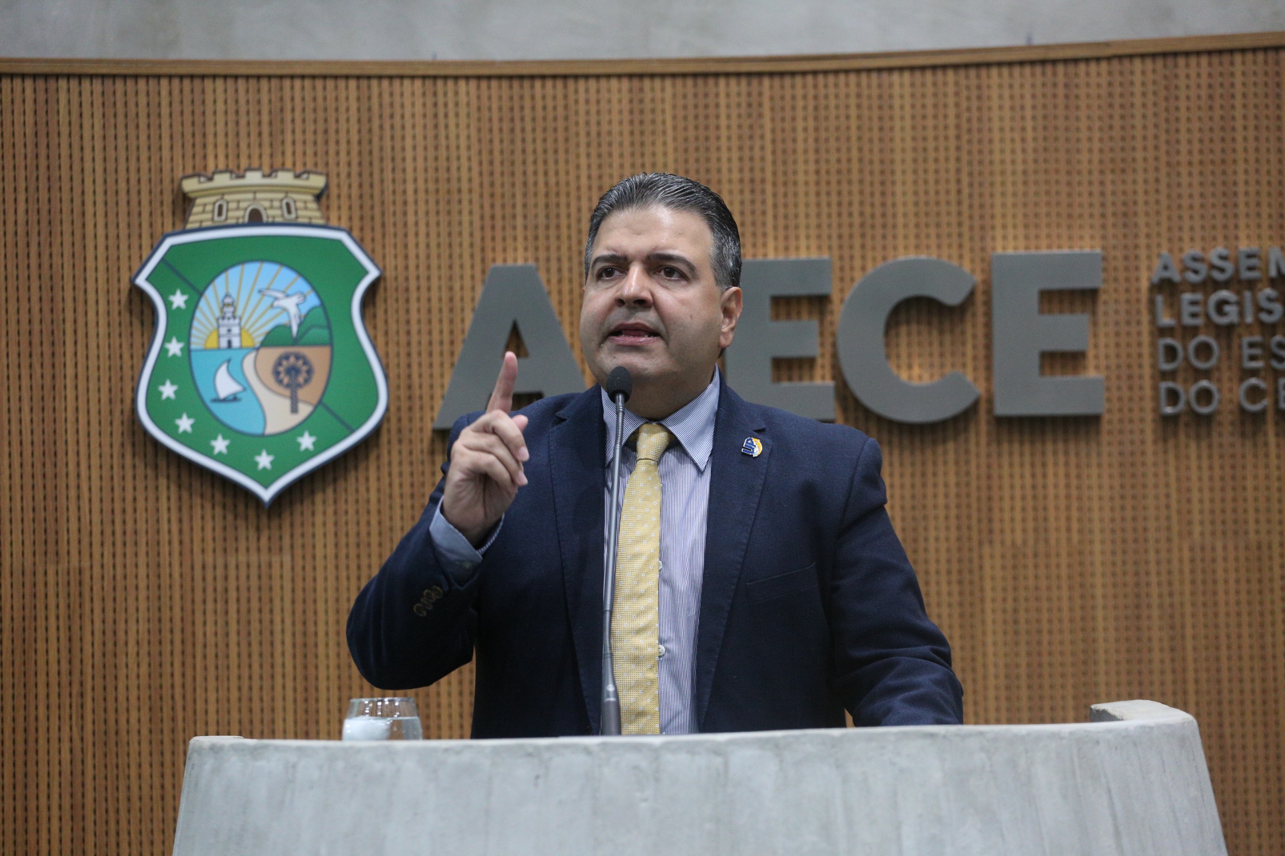 Deputado Felipe Mota (União)