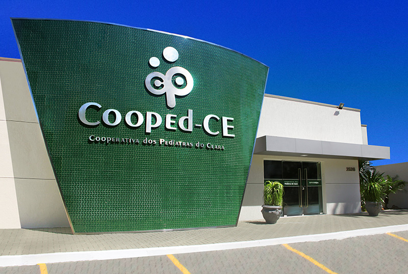 Cooperativa dos Pediatras do Ceará completa 30 anos e recebe homenagem na Alece