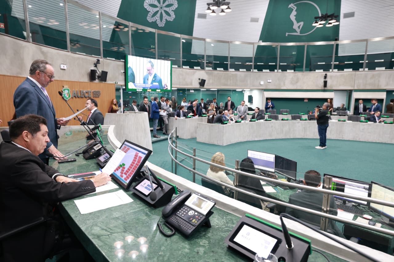 Os parlamentares defenderam o subsídio para atender municípios que serão beneficiados com o projeto Malha D’Água