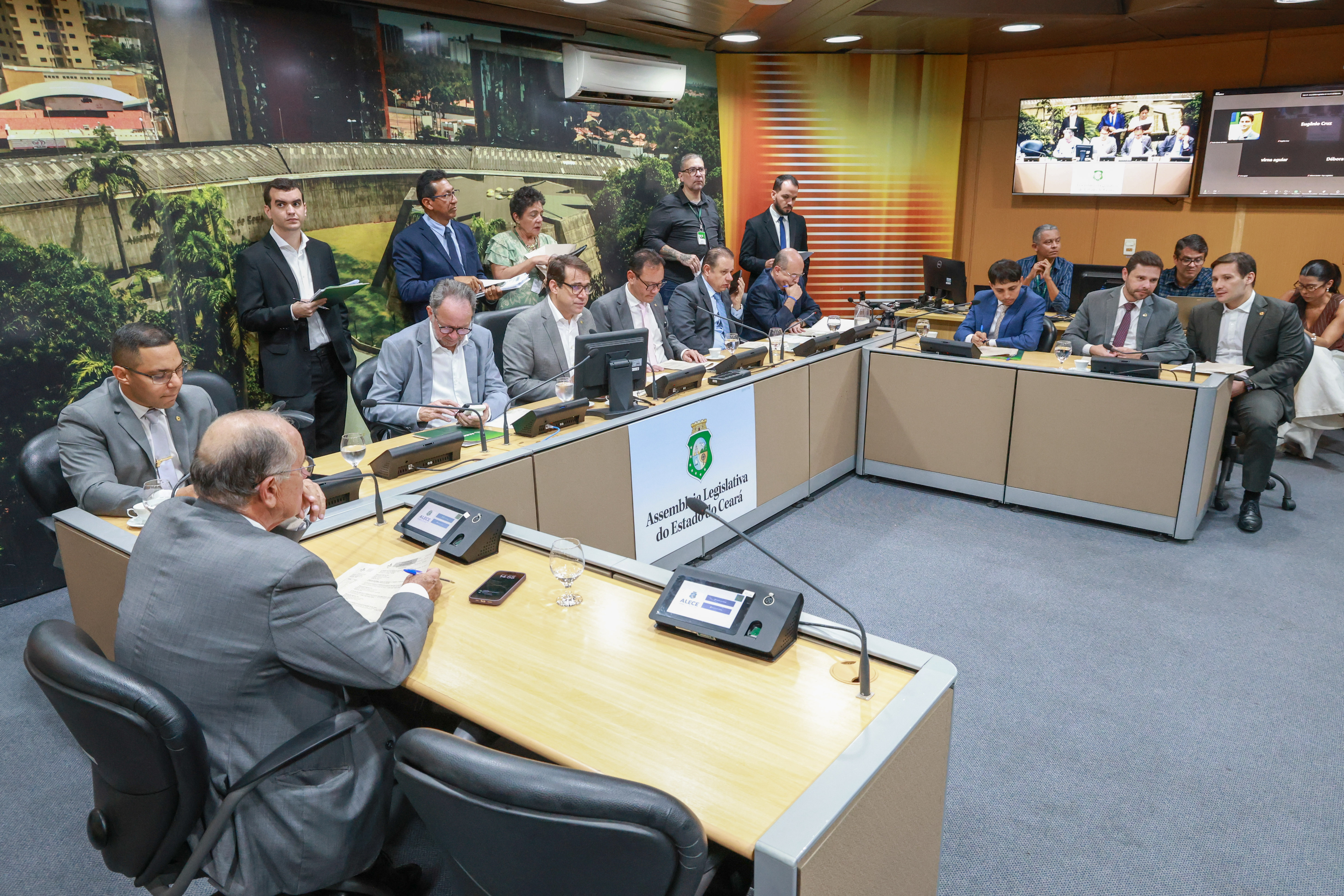 Reunião a CCJR ocorreu no Complexo de Comissões Técnicas da Alece