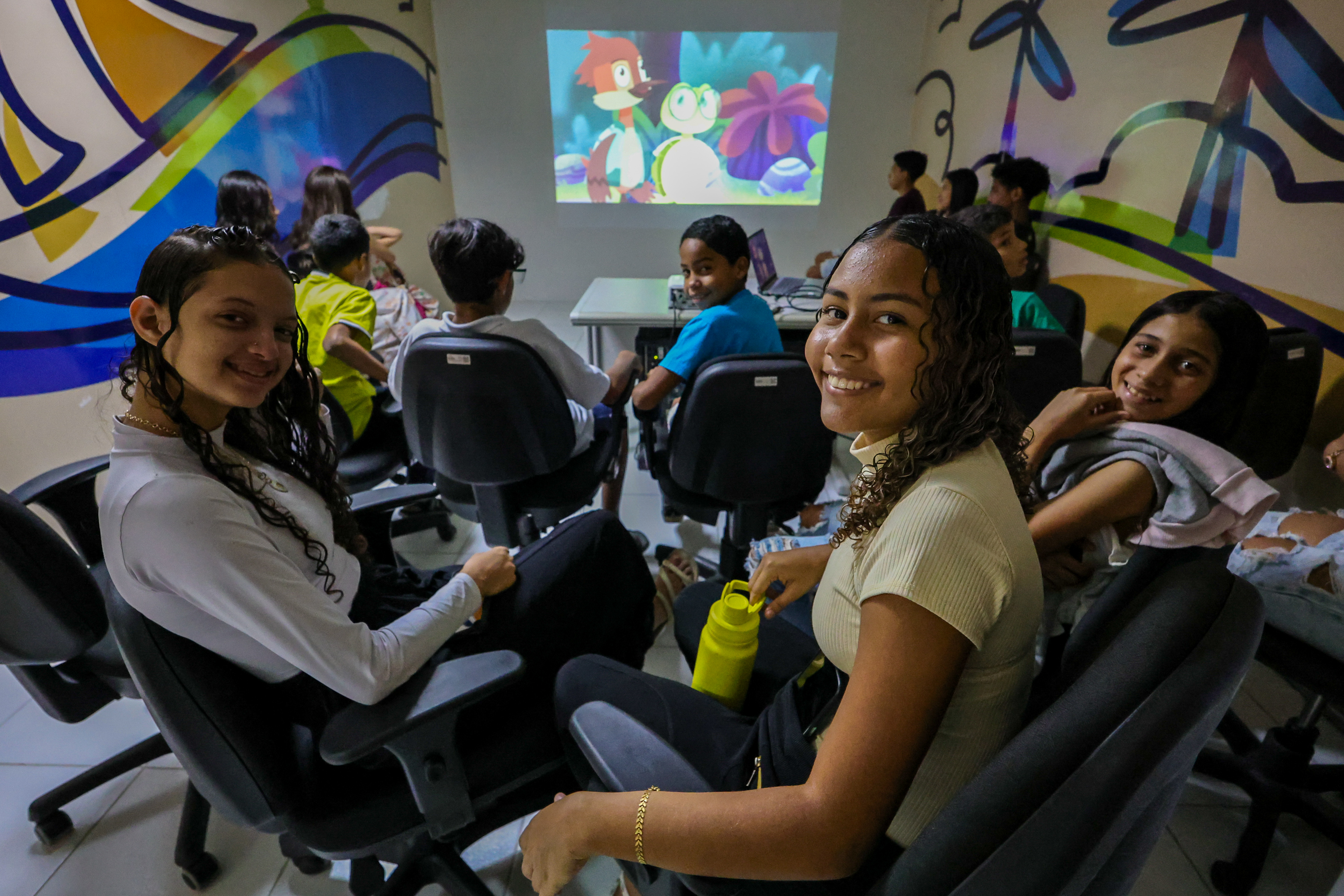 Crianças e jovens da Comunidade João XIII participaram das atividades