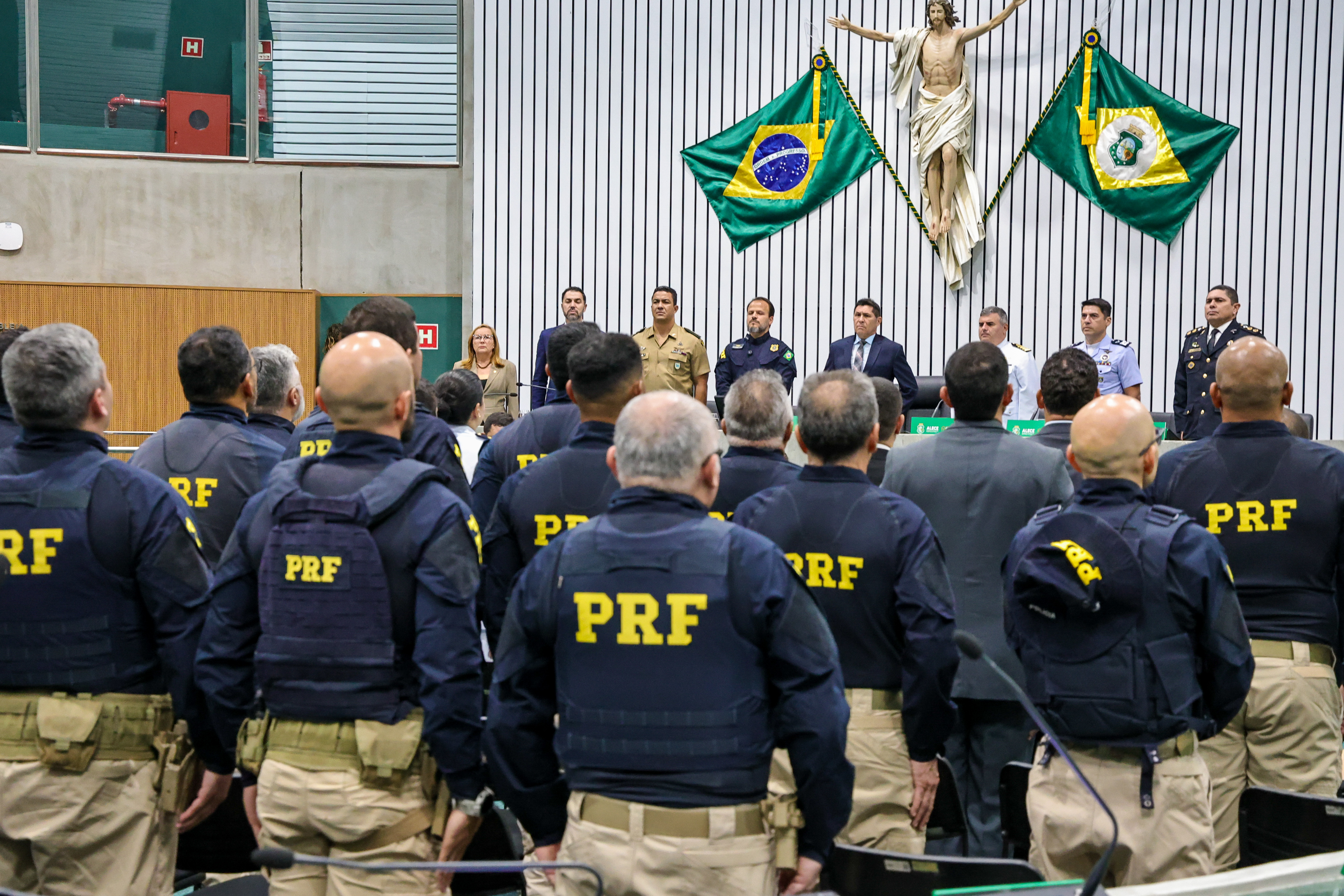 Alece celebra 97 anos da PRF e destaca atuação dos policiais na proteção à vida