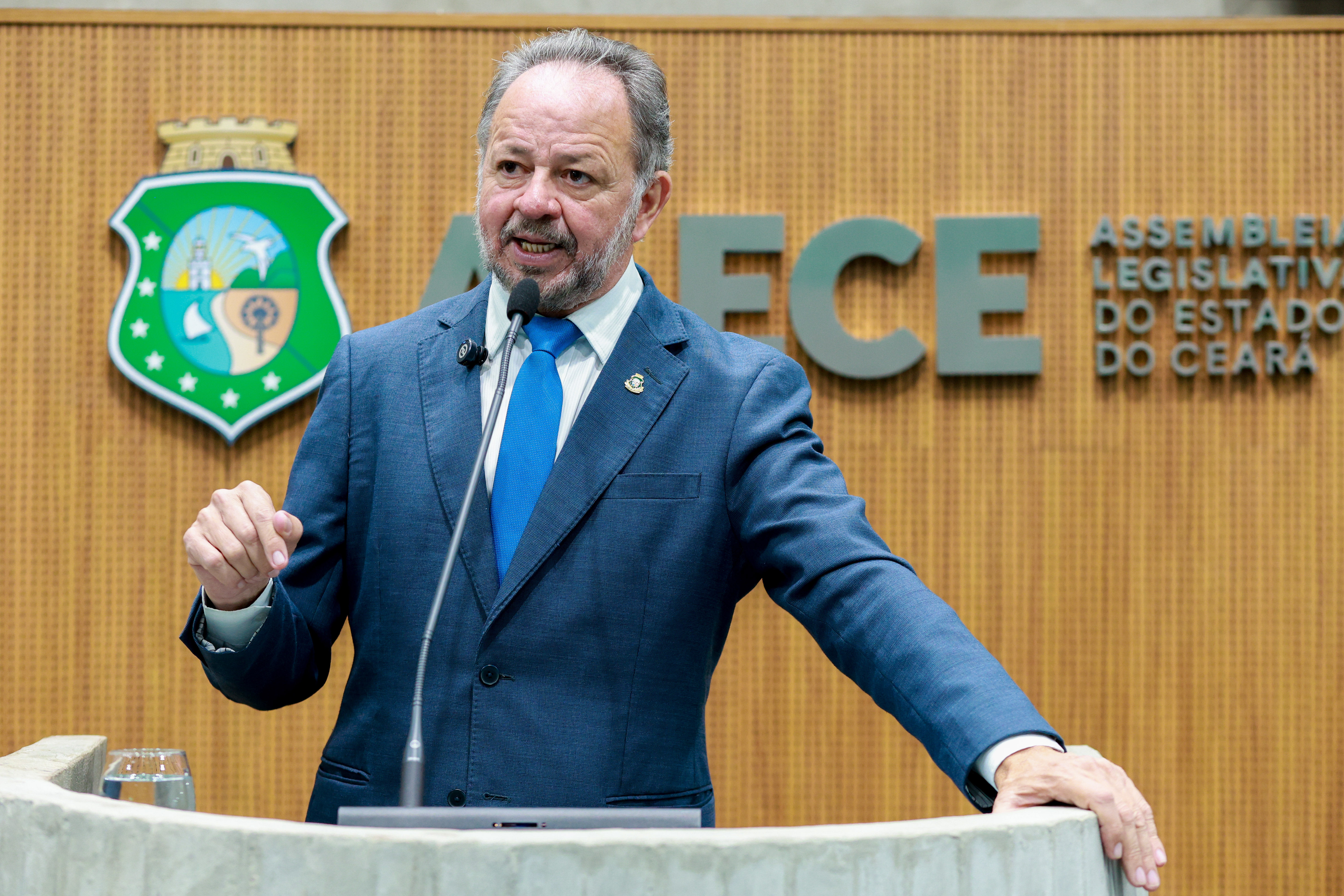 Deputado Acrísio Sena (PT)