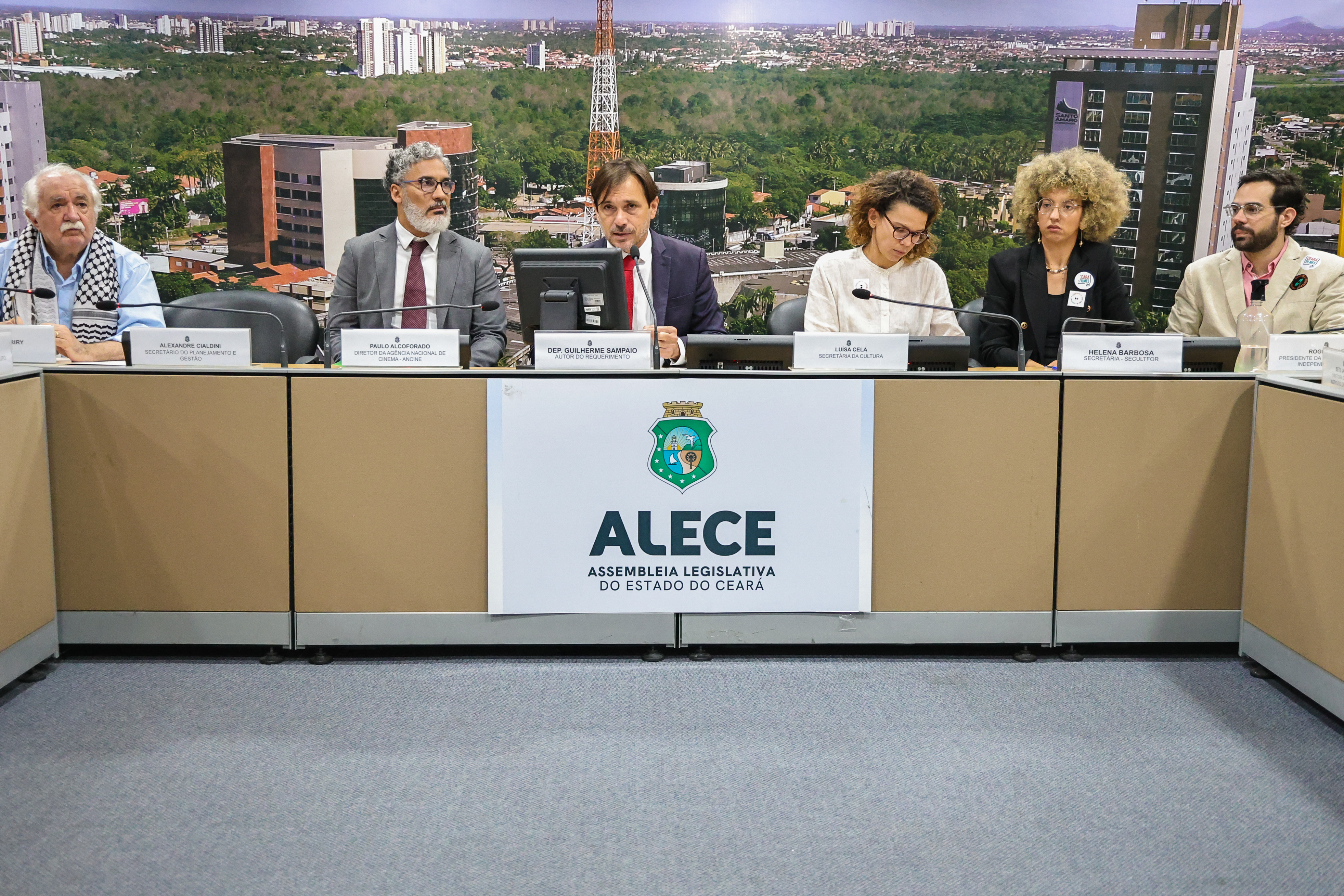 Representantes do audiovisual do CE reivindicam criação de empresa pública de cinema em audiência na Alece