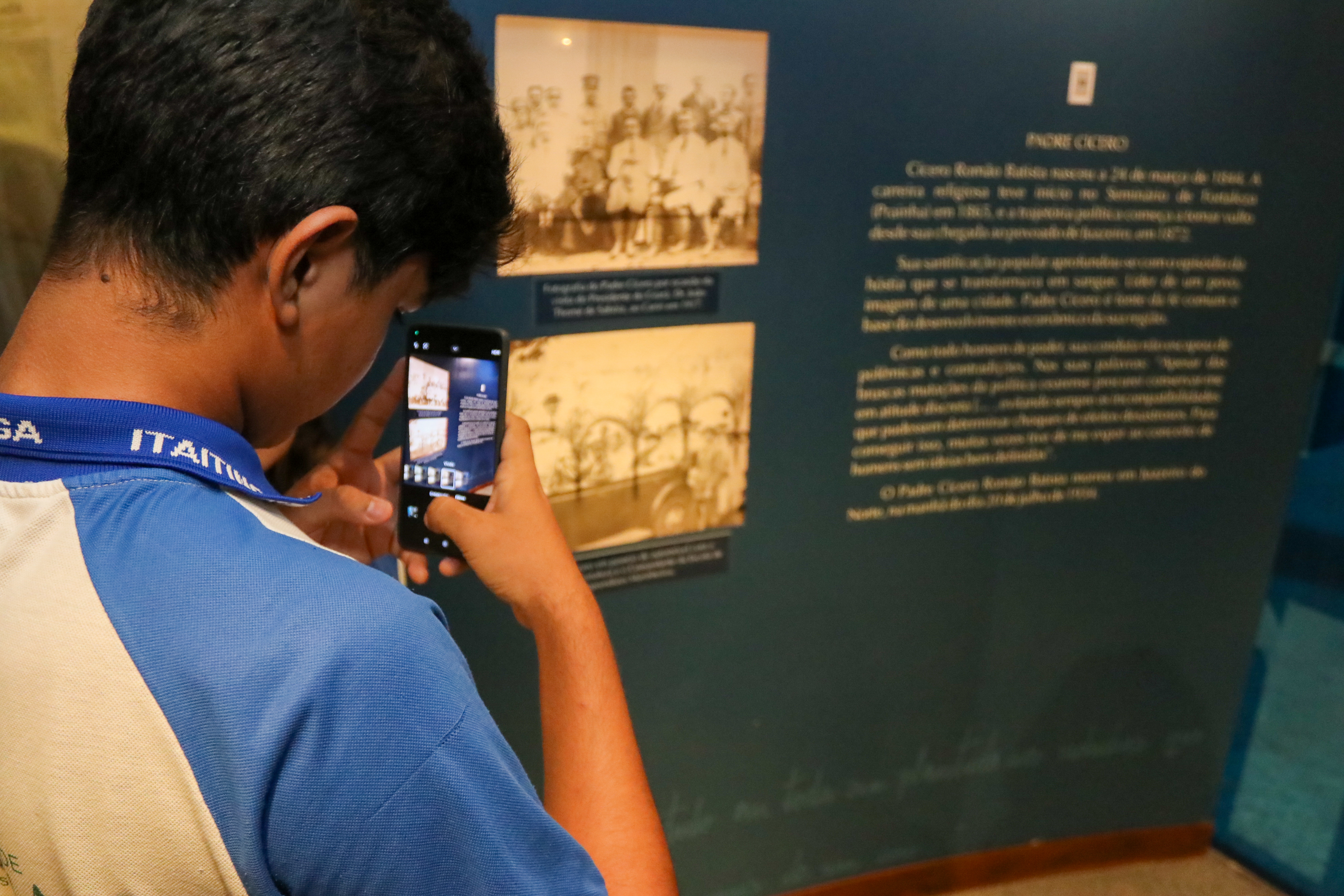 Na tarde de terça-feira (16/09), alunos da EEF Henrique Gonçalves da Justa conheceram o acervo do Malce