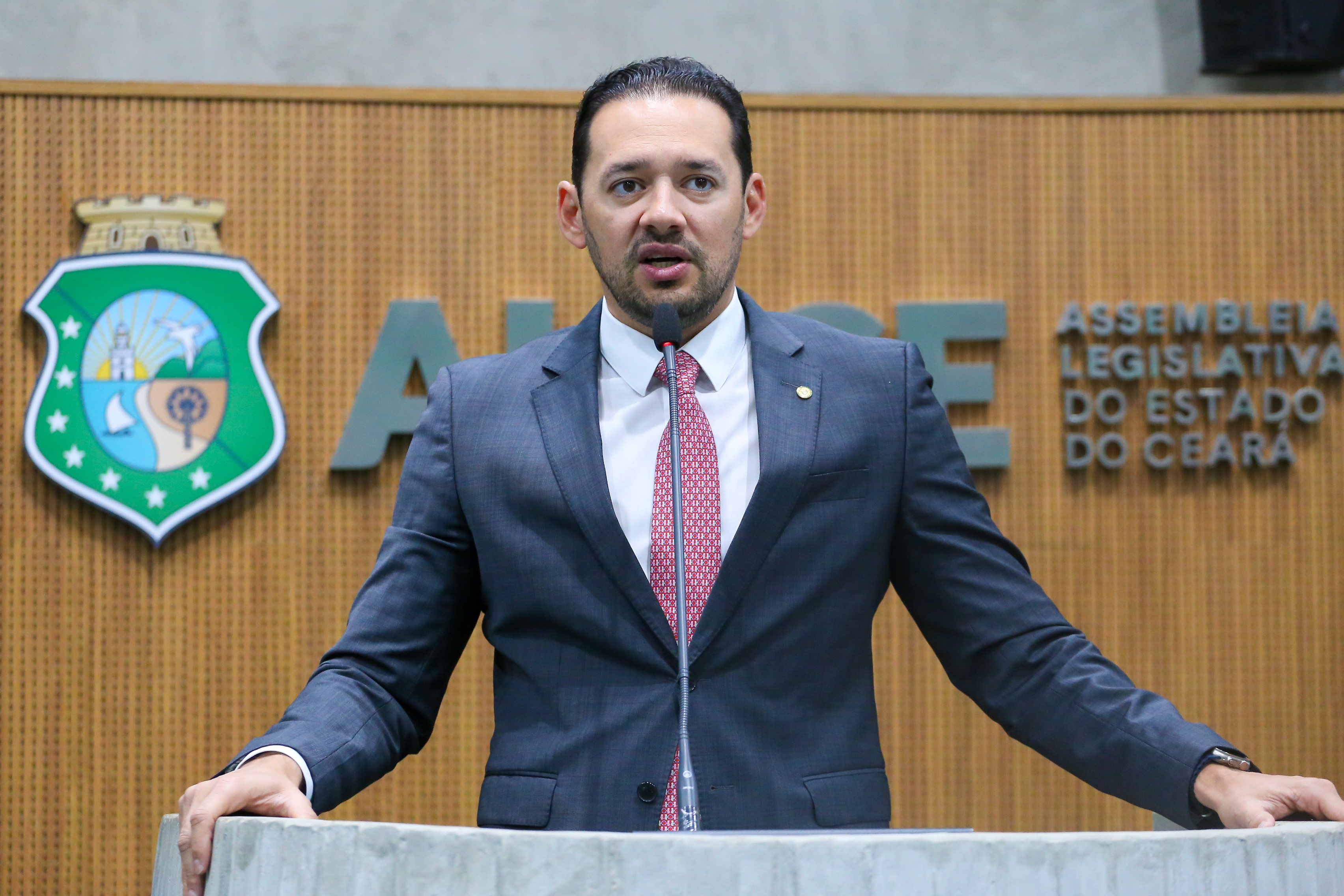 Deputado Danniel Oliveira (MDB)