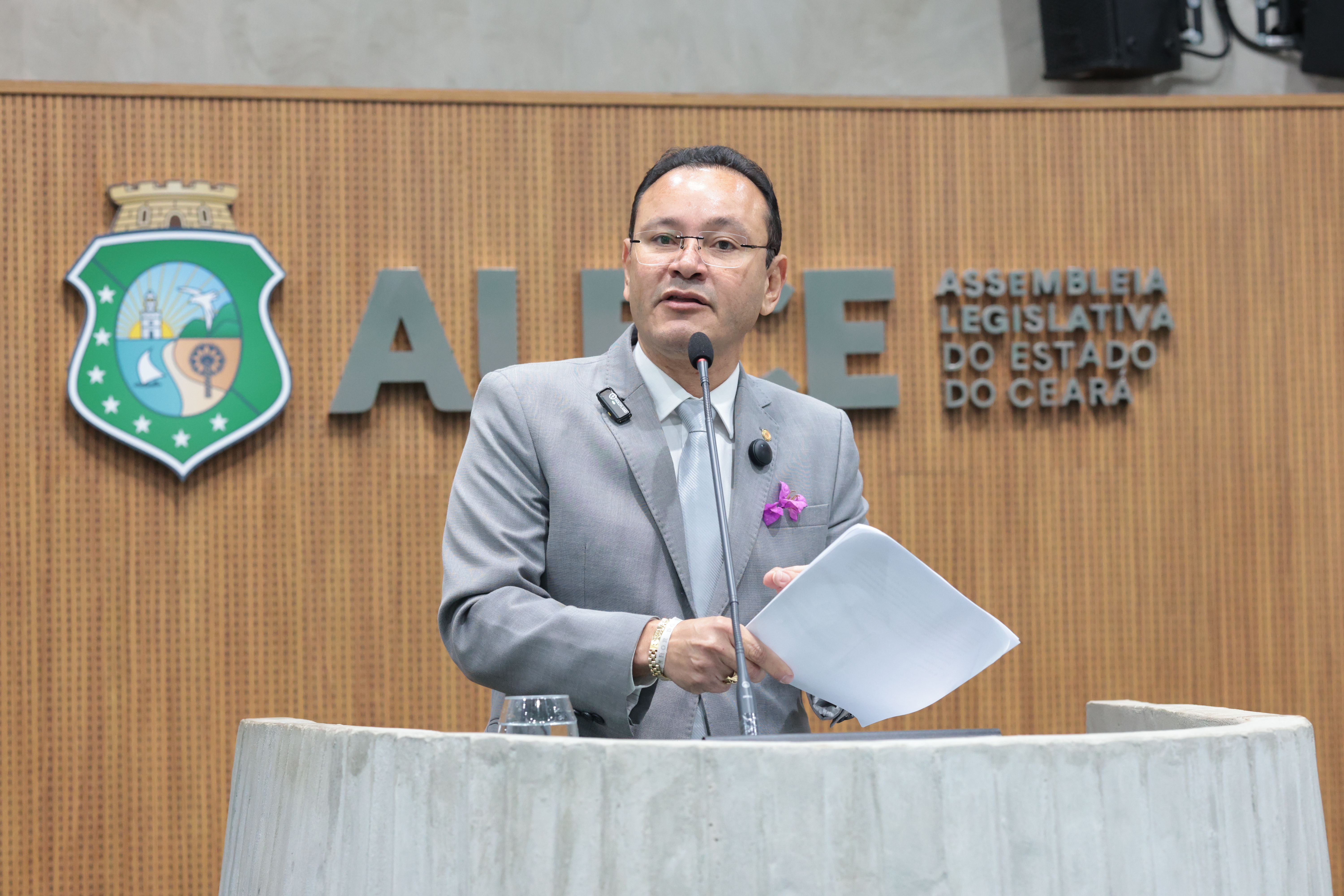 Deputado Stuart Castro (Avante)