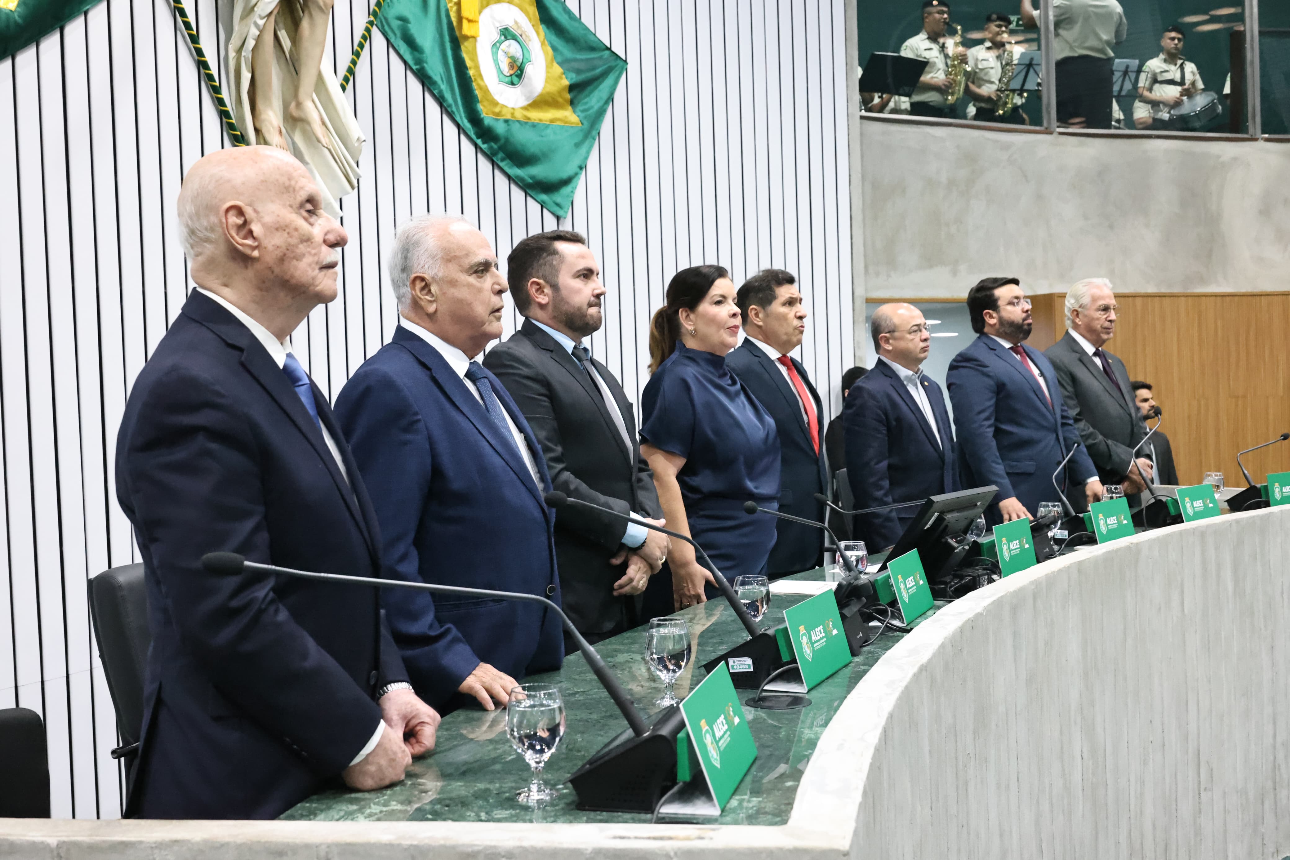 Alece entrega Título de Cidadã Cearense à superintendente do BNB no CE