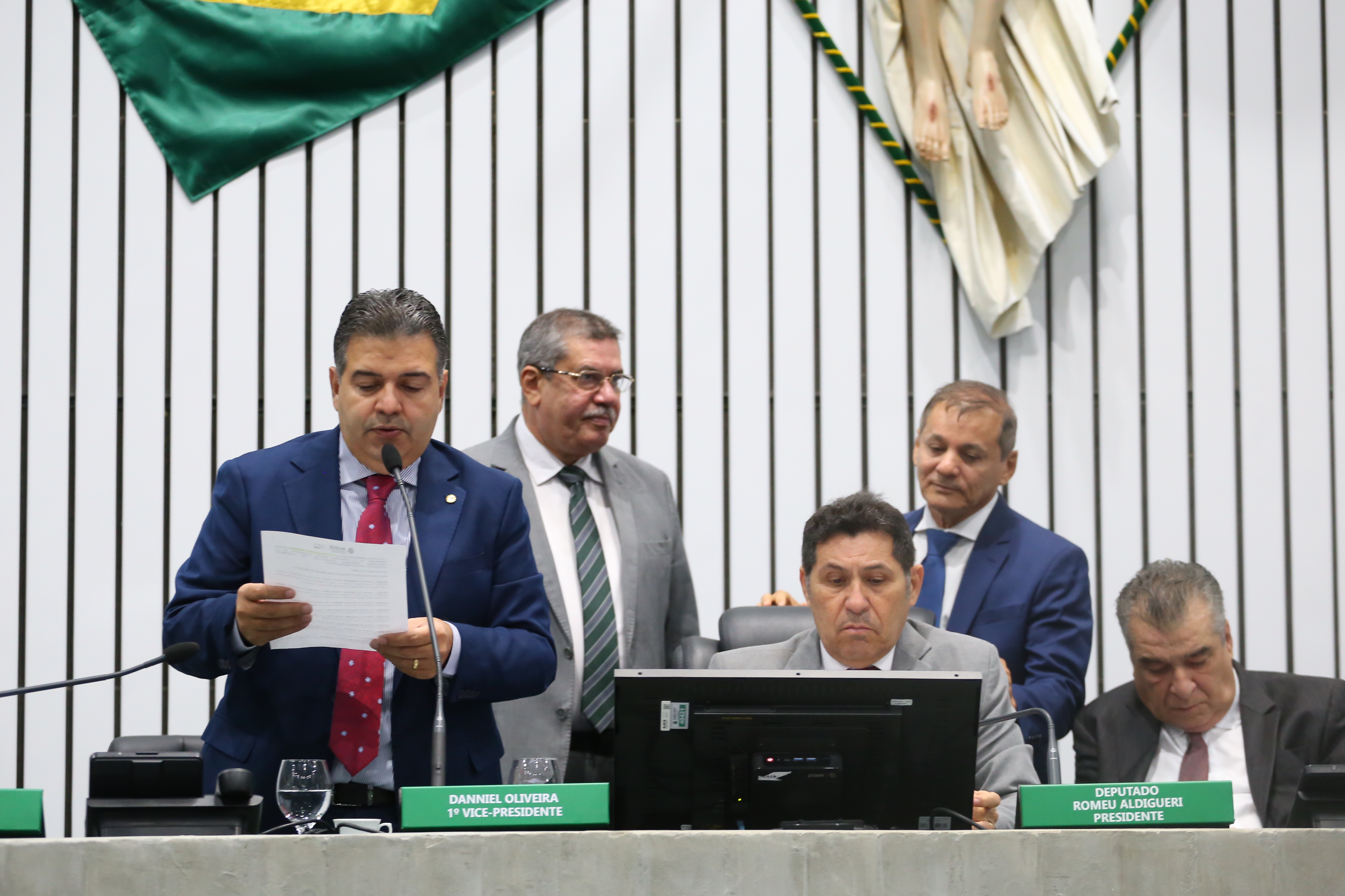 Alece aprova projetos que valorizam cultura, fé e tradições do povo cearense