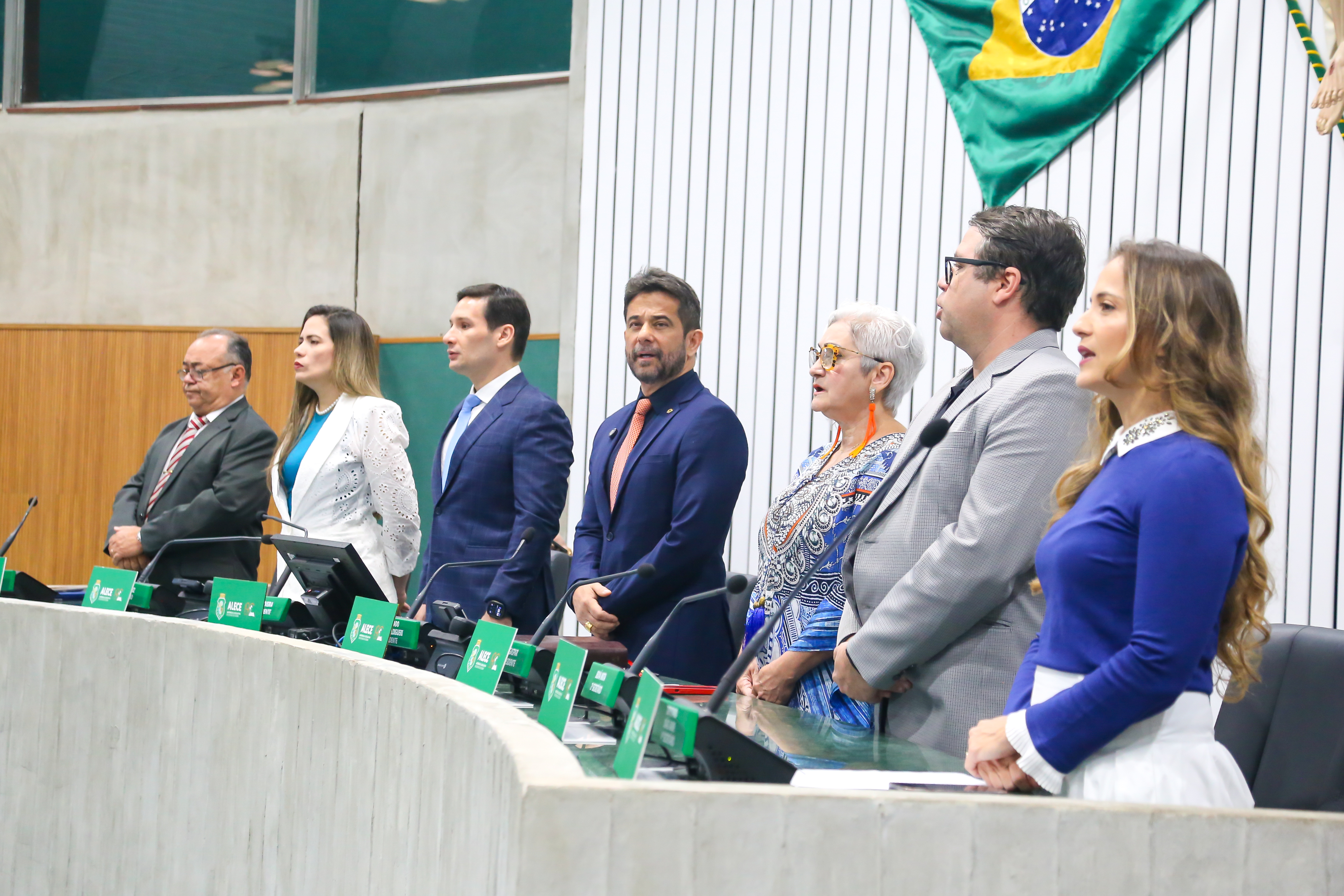 Protagonismo do rádio é destacado pela Alece em celebração do Dia do Radialista
