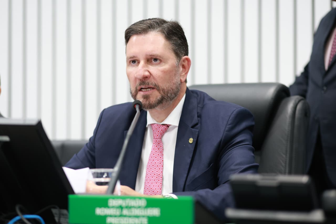 Presidente da Alece, deputado Romeu Aldigueri