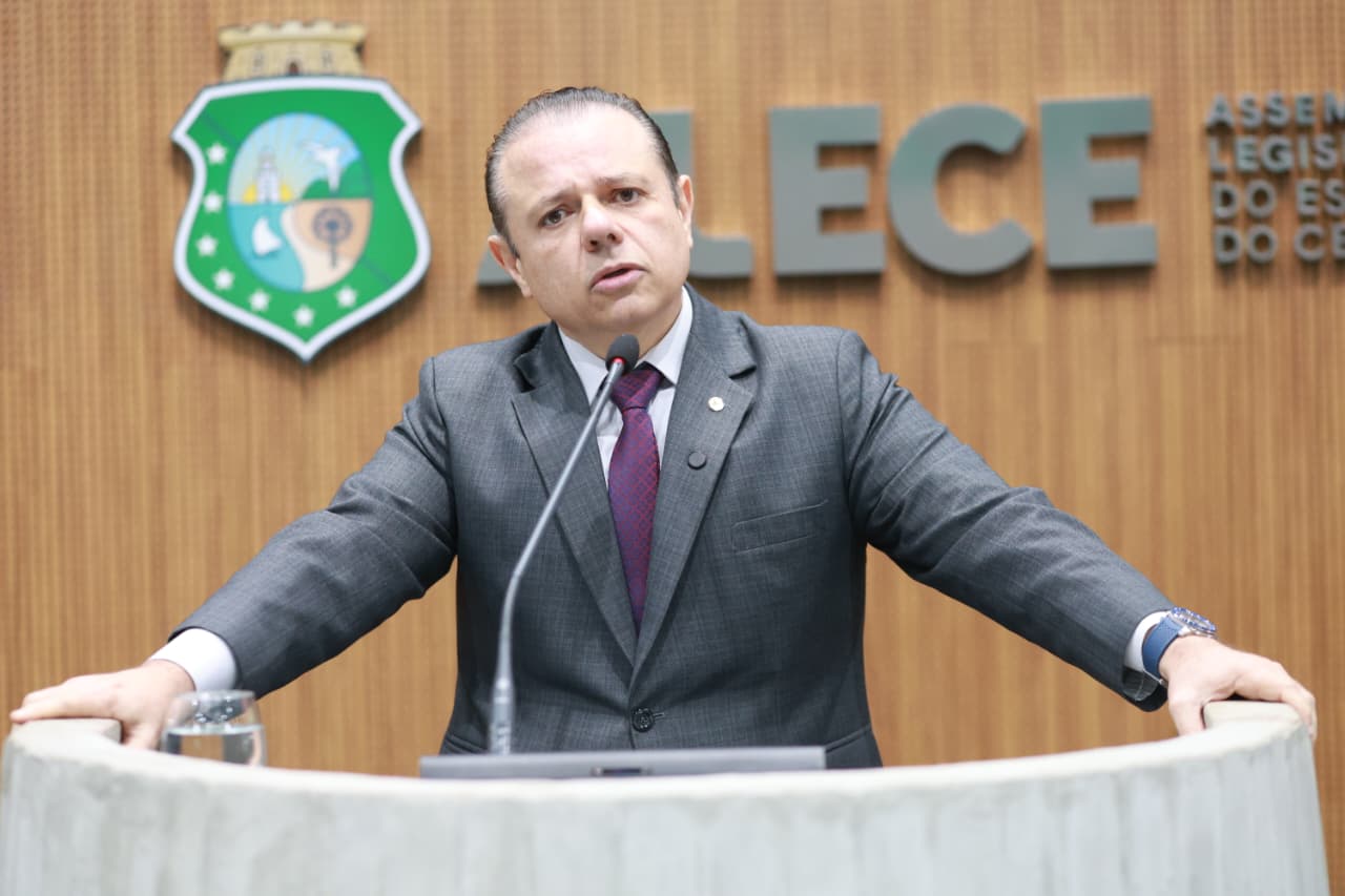 Deputado Cláudio Pinho (PDT)