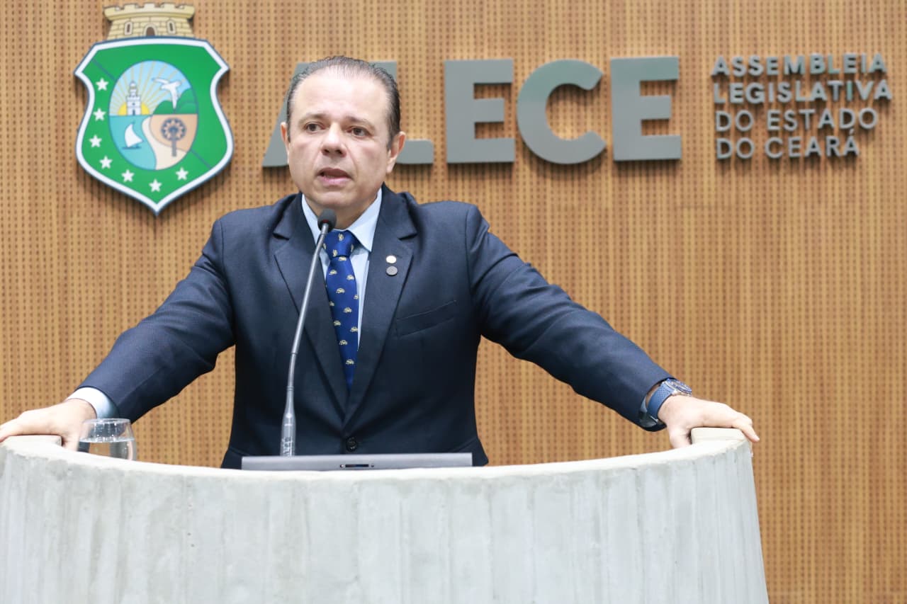 Deputado Cláudio Pinho (PDT)