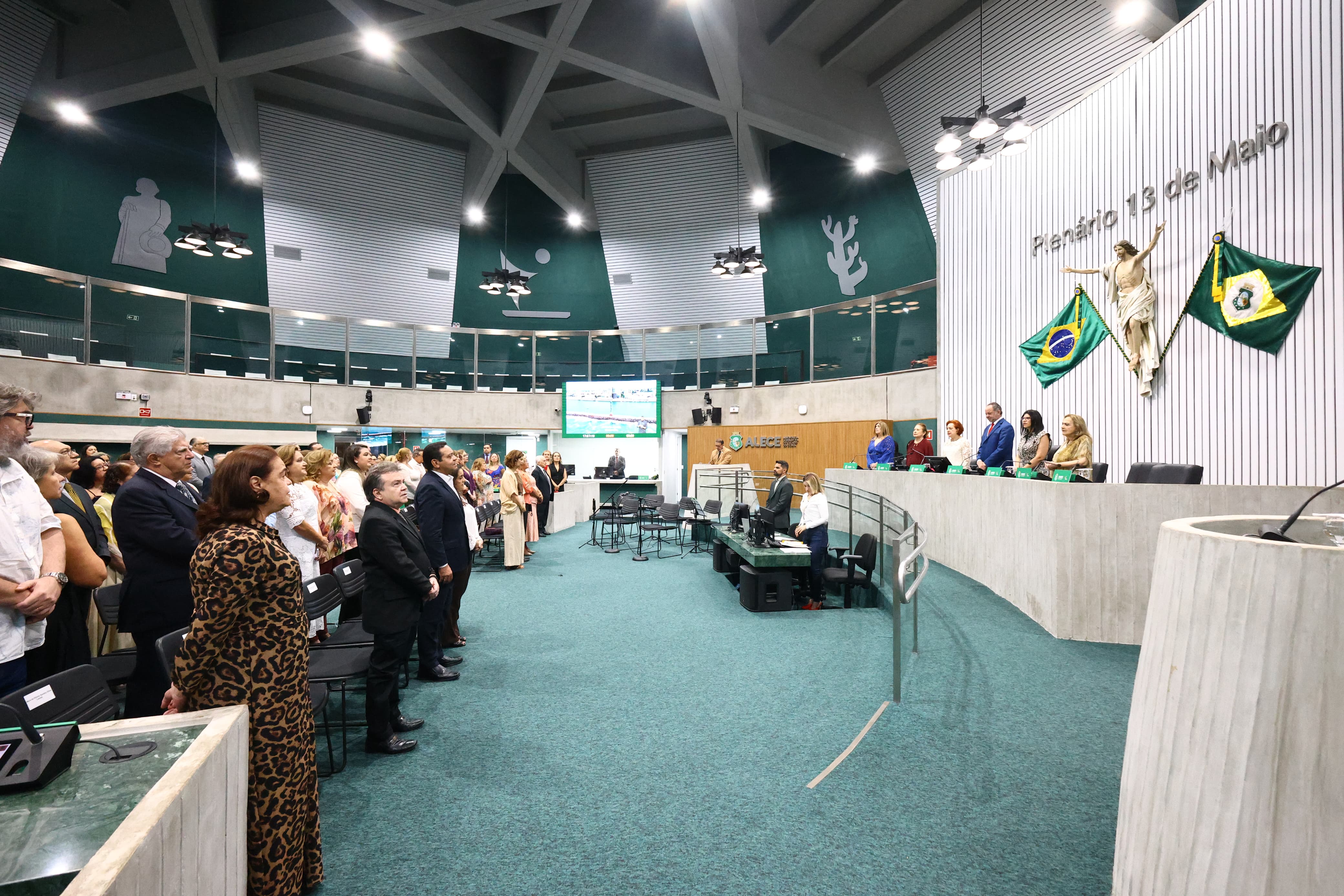 Sessão solene na Alece marca os 76 anos do Conselho Estadual de Educação do Ceará