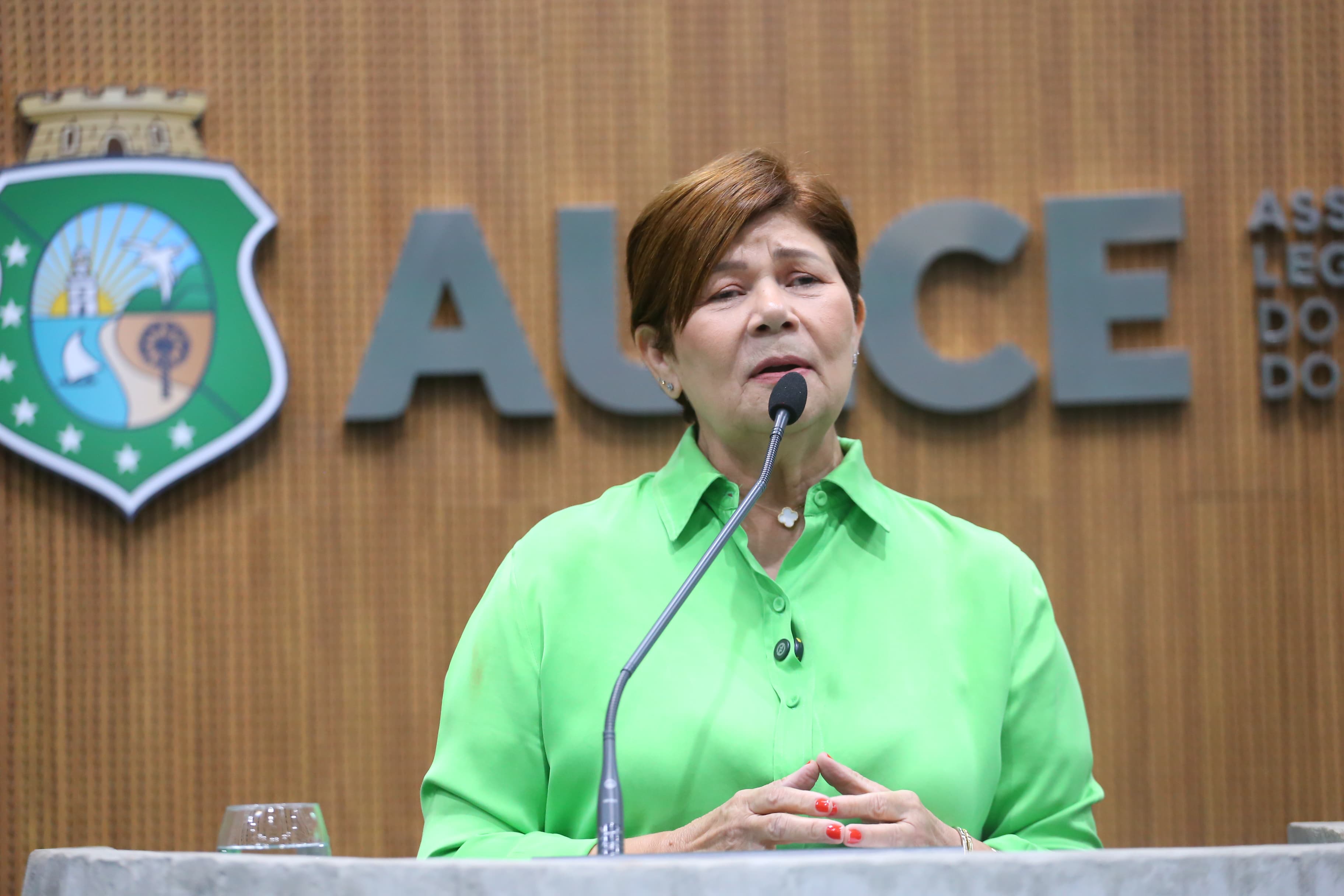 Deputada Jô Farias (PT)