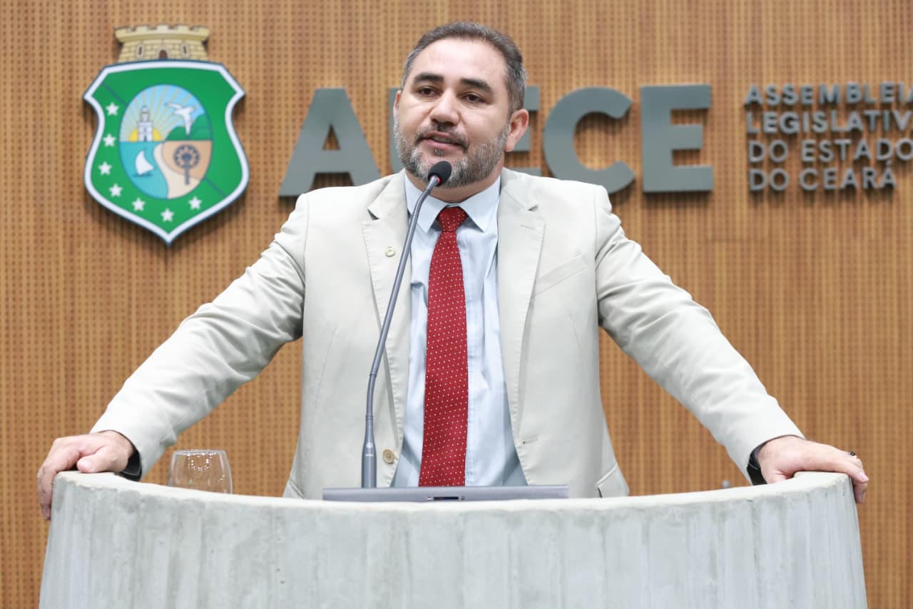 Deputado Cláudio Pinho (PDT)