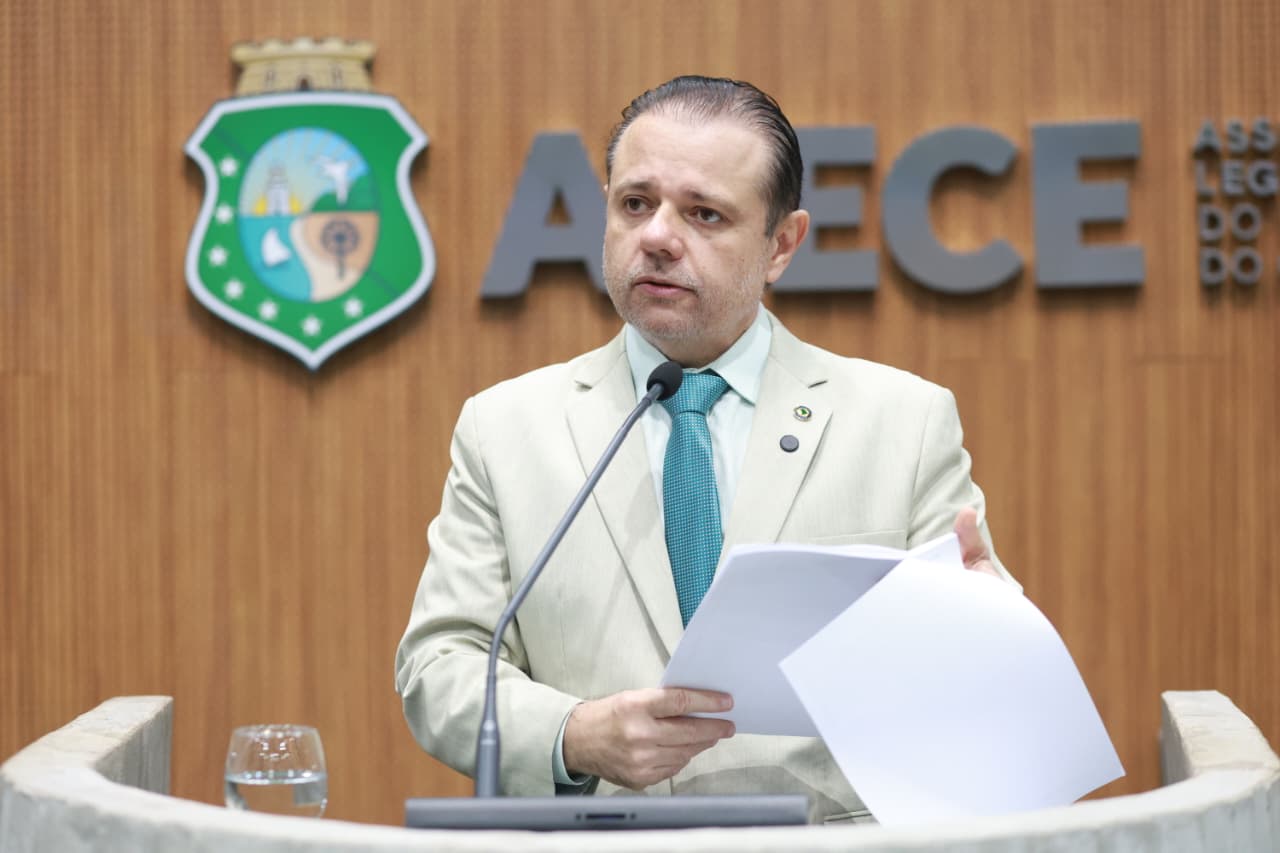 Deputado Cláudio Pinho (PDT)