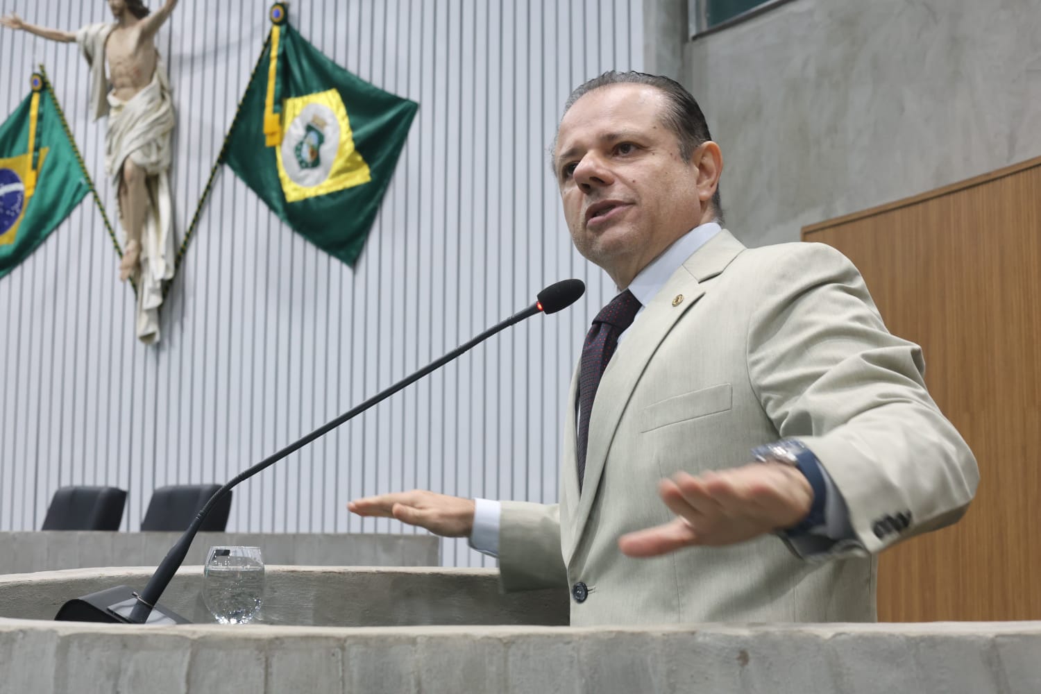 Deputado Cláudio Pinho (PDT)