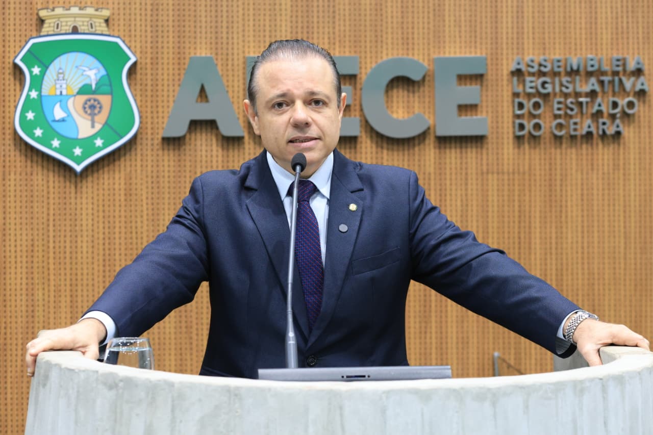 Deputado Cláudio Pinho (PDT)