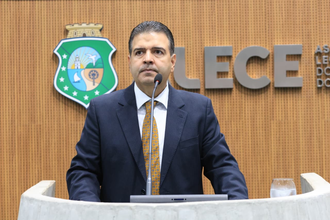 Deputado Felipe Mota (União)