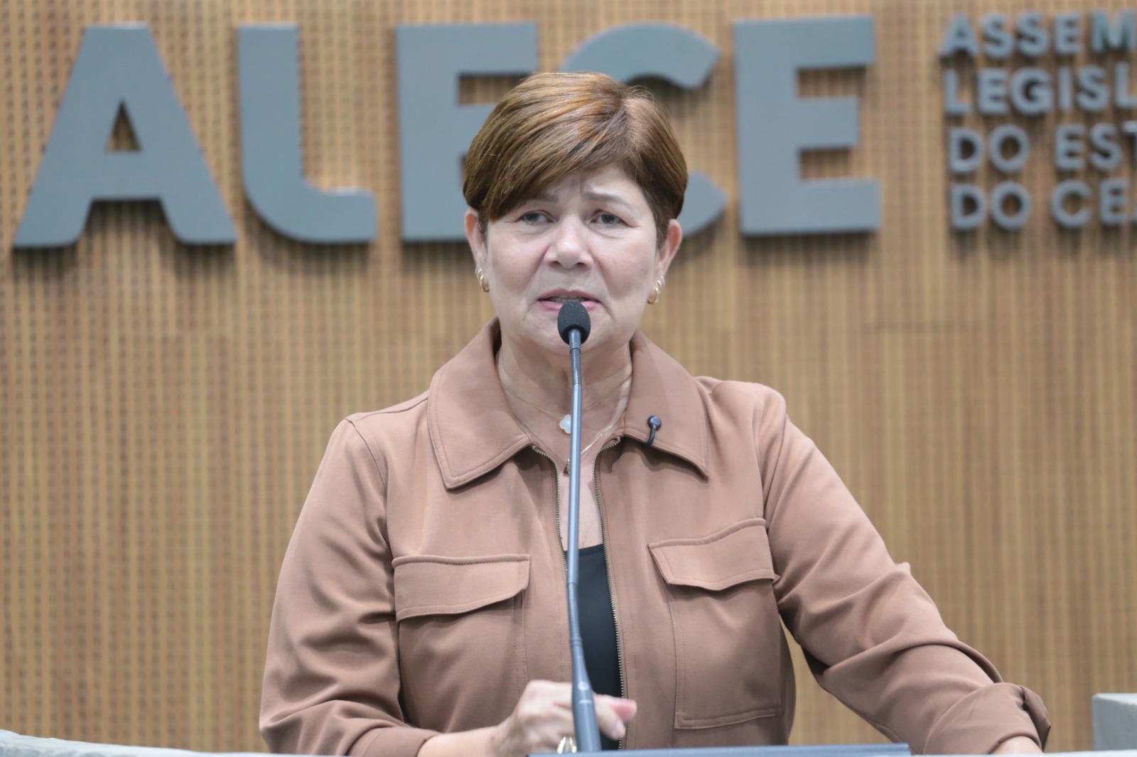 Deputada Jô Farias (PT)