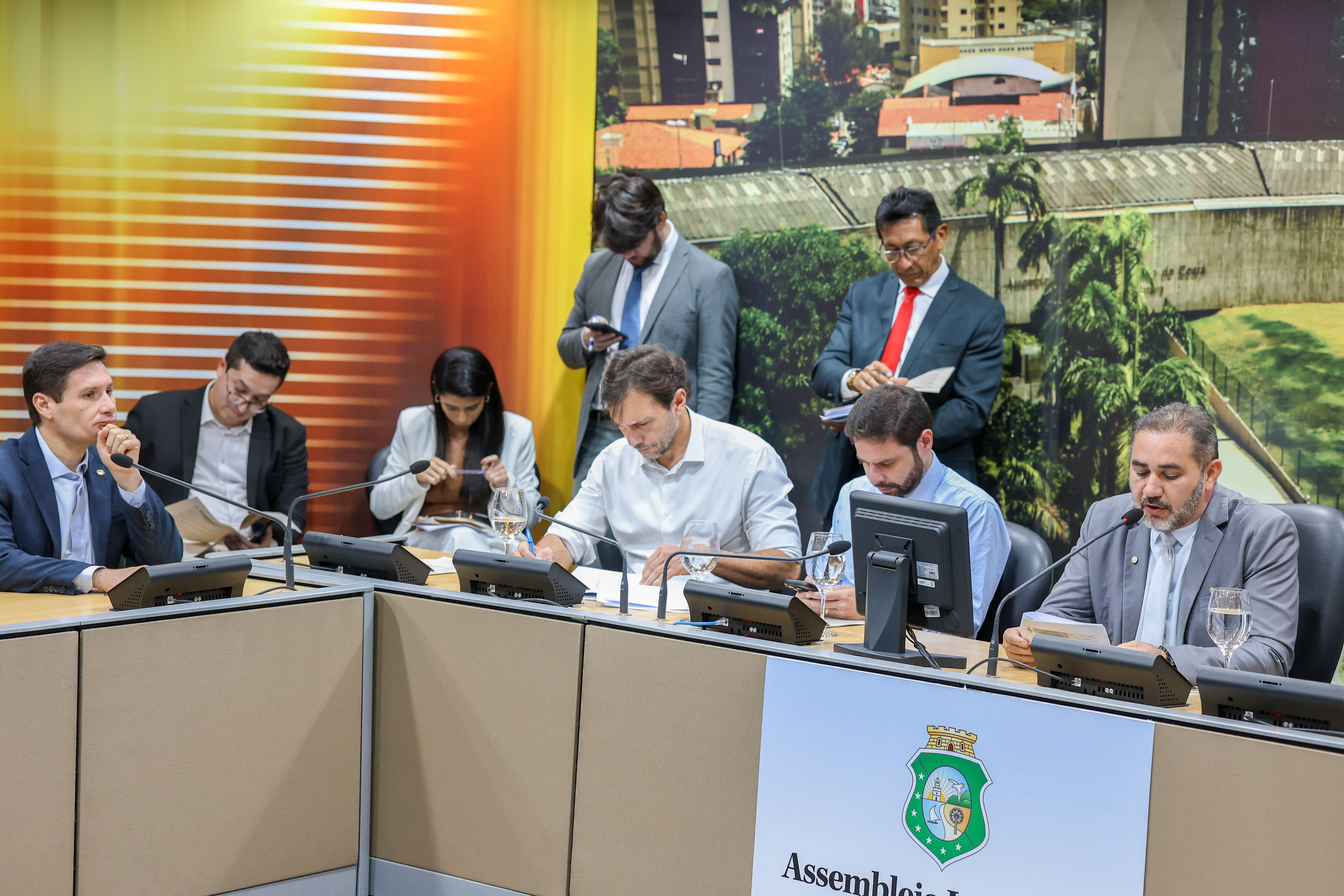 CCJR aprova projetos nas áreas de cultura, turismo, saúde e assistência social