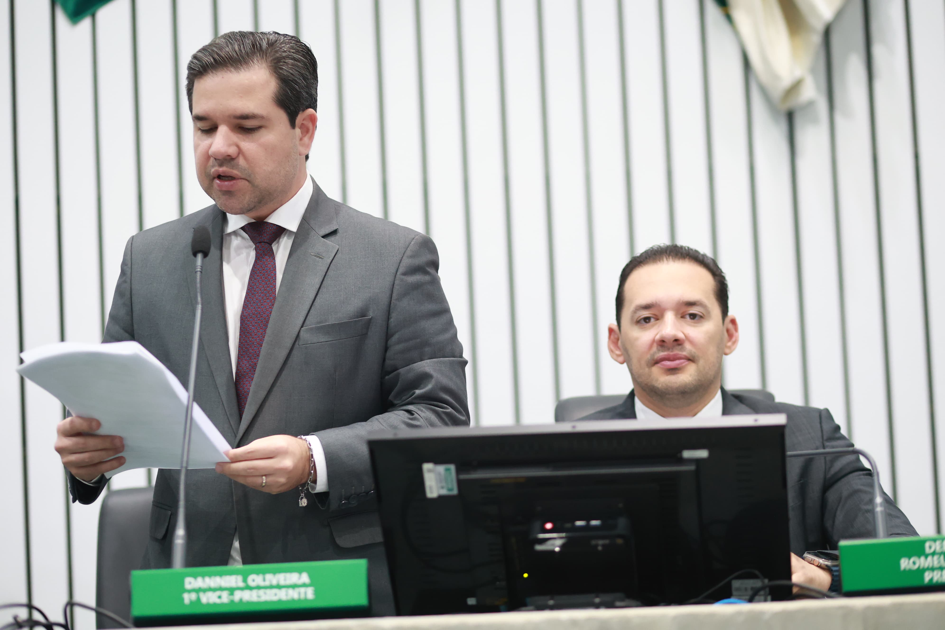 A leitura das matérias foi feita pelo deputado Bruno Pedrosa (PT)