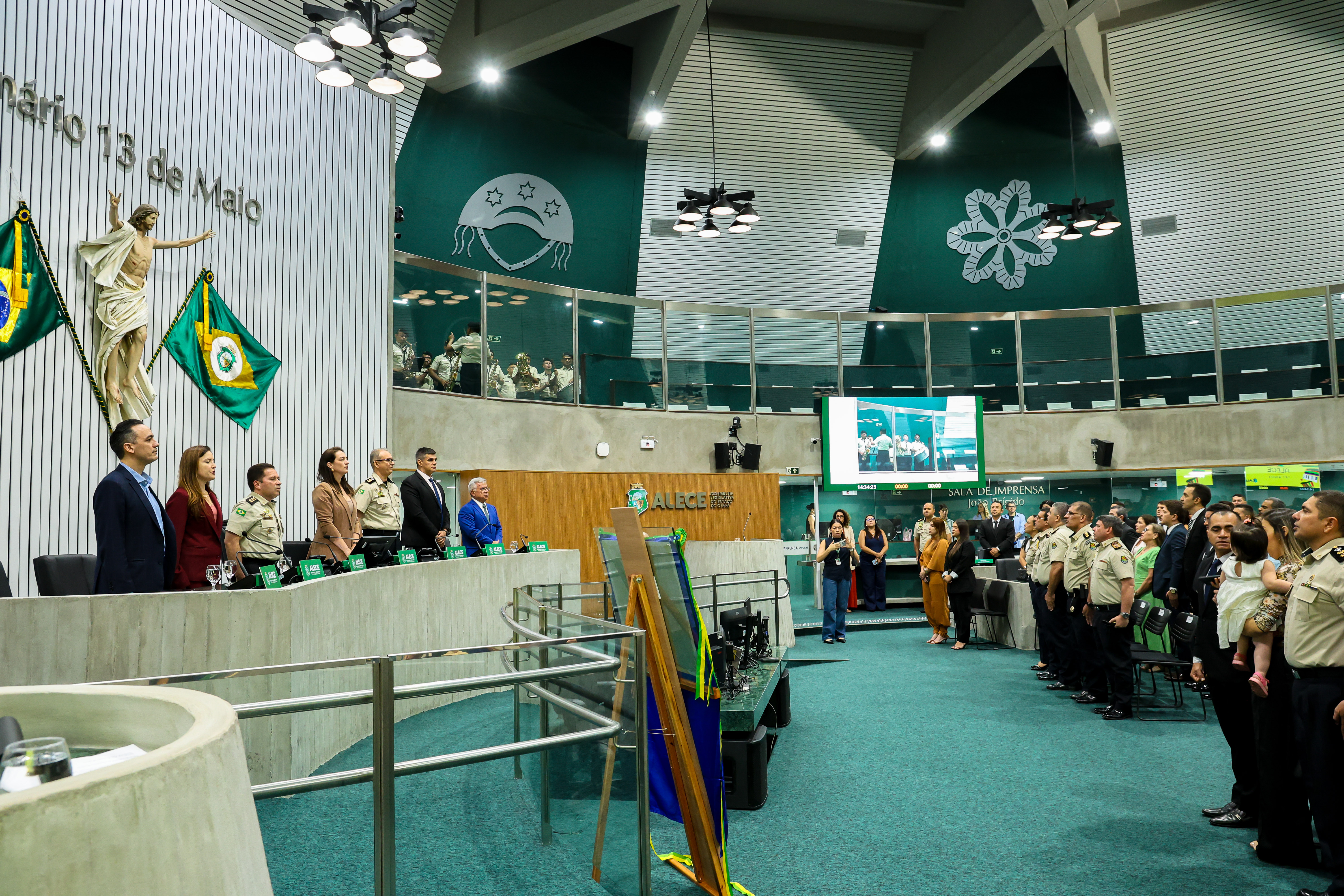 Concludentes do 1° Curso de Segurança Legislativa são homenageados na Alece