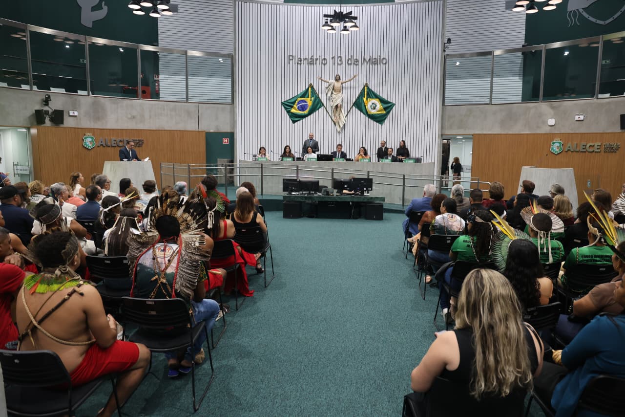 Presença da Fiocruz no Ceará é celebrada em homenagem na Alece