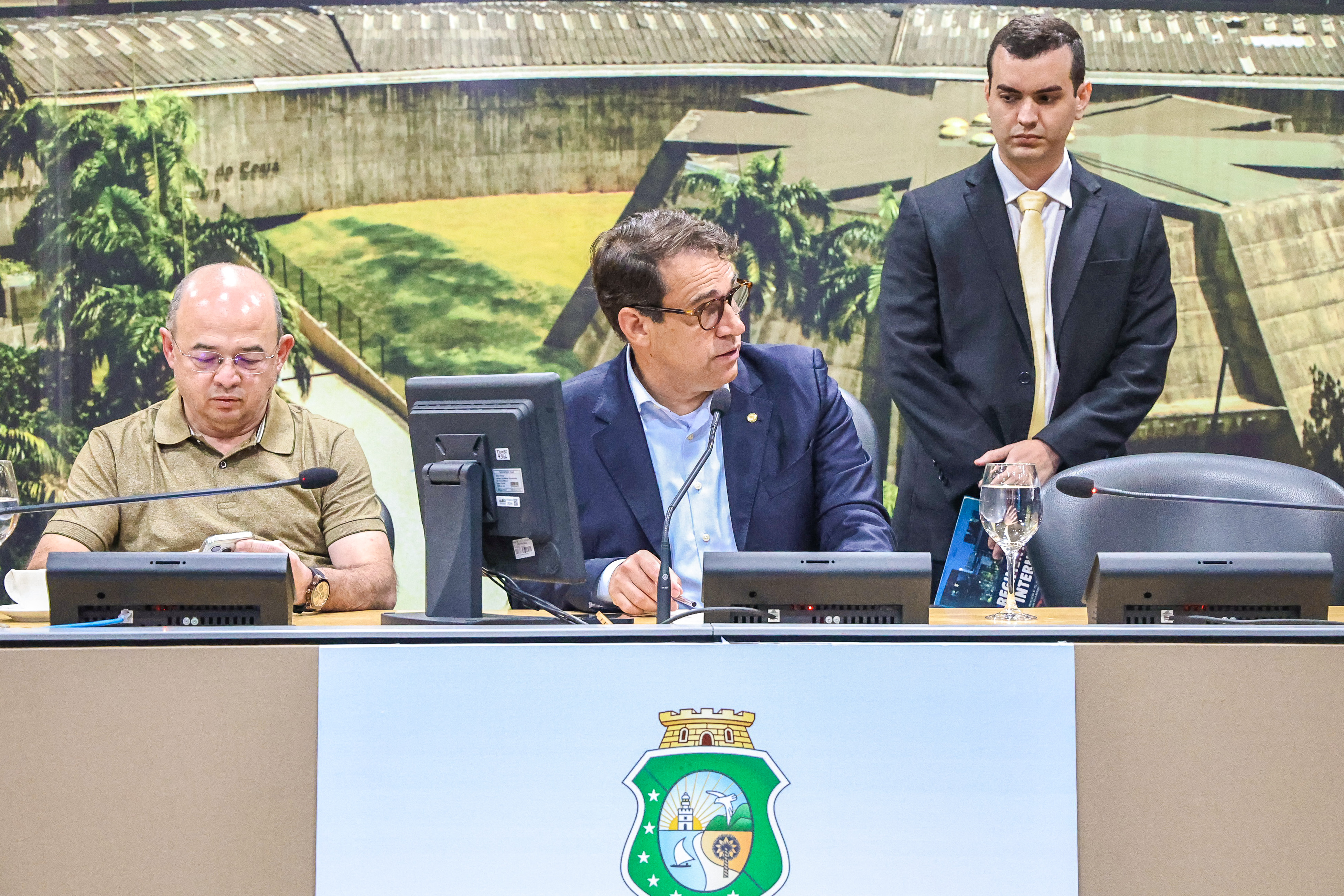 CCJR aprova 31 proposições em reunião nesta terça-feira