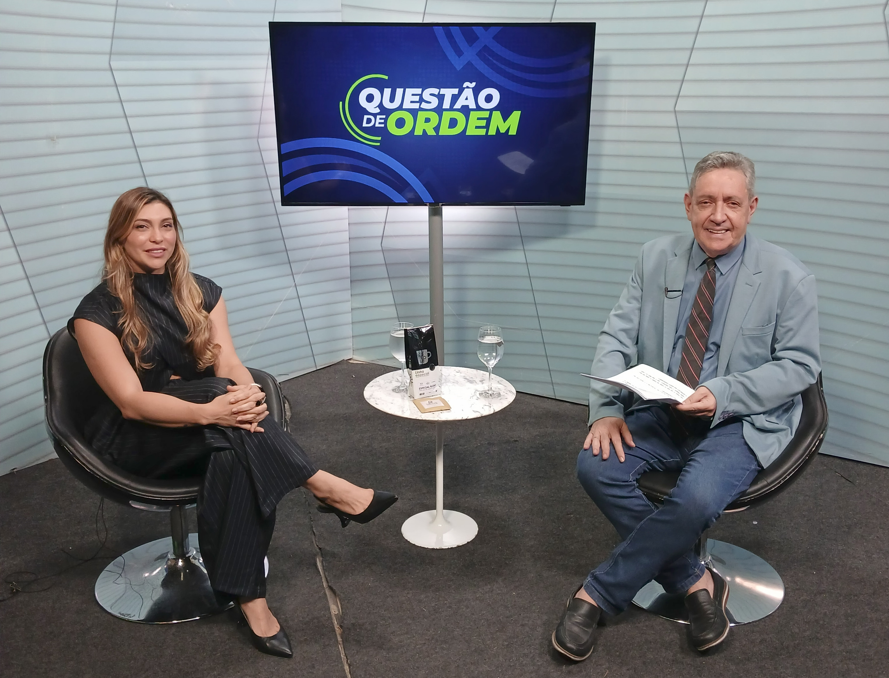 Questão de Ordem destaca empreendedorismo e trajetória de Camila Mamade