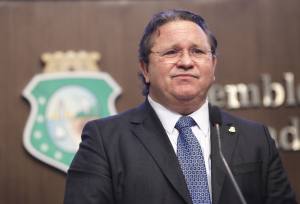 Dep. Roberto Mesquita (PV)