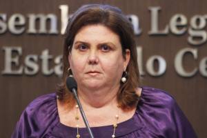 Dep. Fernanda Pessoa (PR)