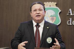 Dep. Roberto Mesquita (PV)