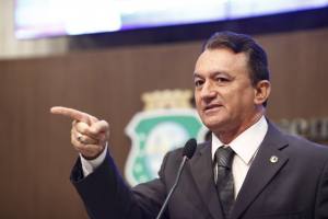 Dep. Ferreira Aragão ( PDT )