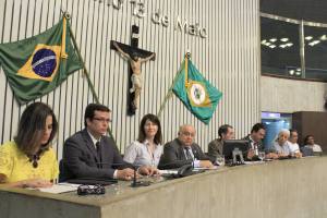 Debate sobre a Campanha da Fraternidade