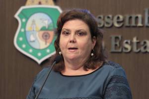 Dep. Fernanda Pessoa (PR)