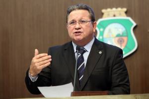 Dep. Roberto Mesquita (PV)