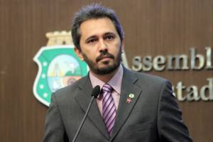 Dep. Elmano de Freitas (PT)