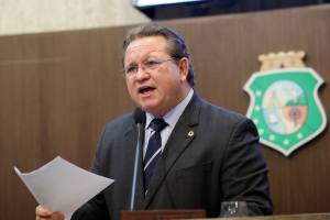 Dep. Roberto Mesquita (PV)