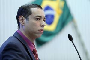 Dep. Leonardo Araújo (PMDB)