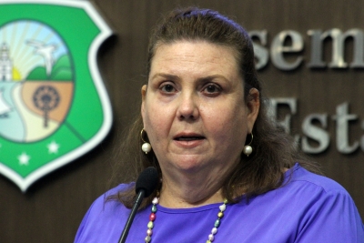 Dep. Fernanda Pessoa (PR)